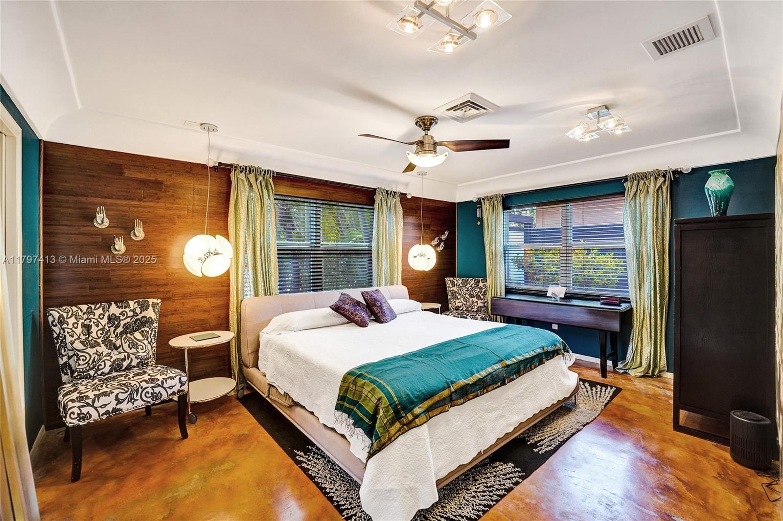 Wilton Manors, Florida, 33305, United States, 3 Bedrooms Bedrooms, ,3 BathroomsBathrooms,Residential,For Sale,1803102