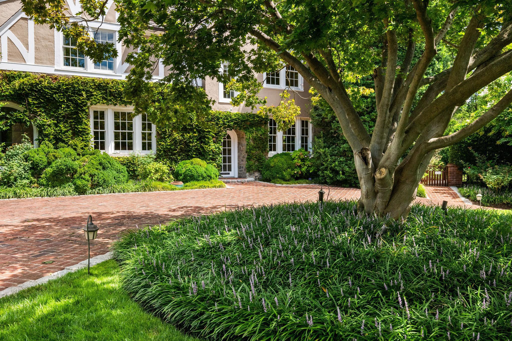  4347 Hawthorne Street NW, Washington, DC, 20016 - 物件實景