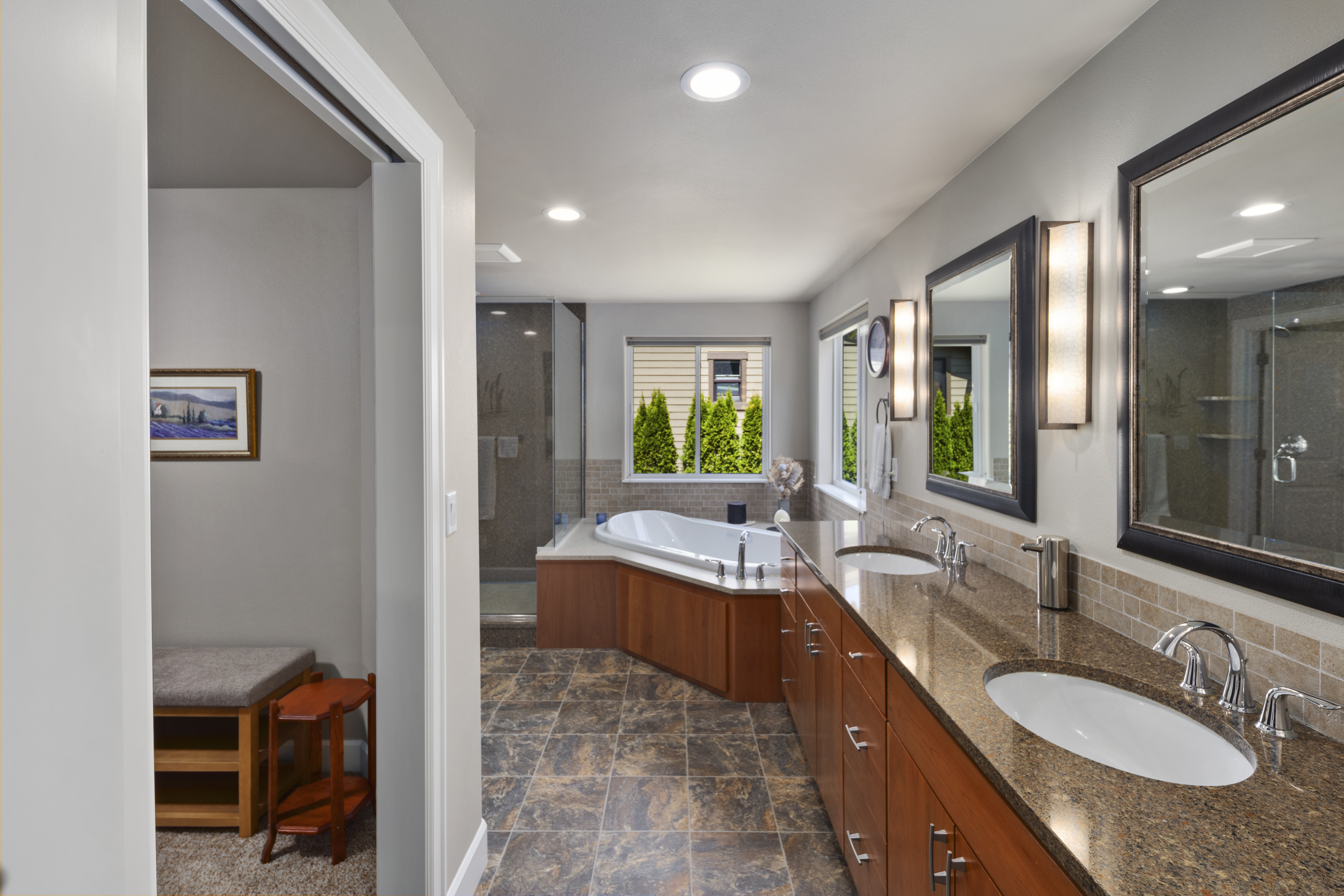  11236 108th Ave Ne, Kirkland, WA 98033 - 物件實景