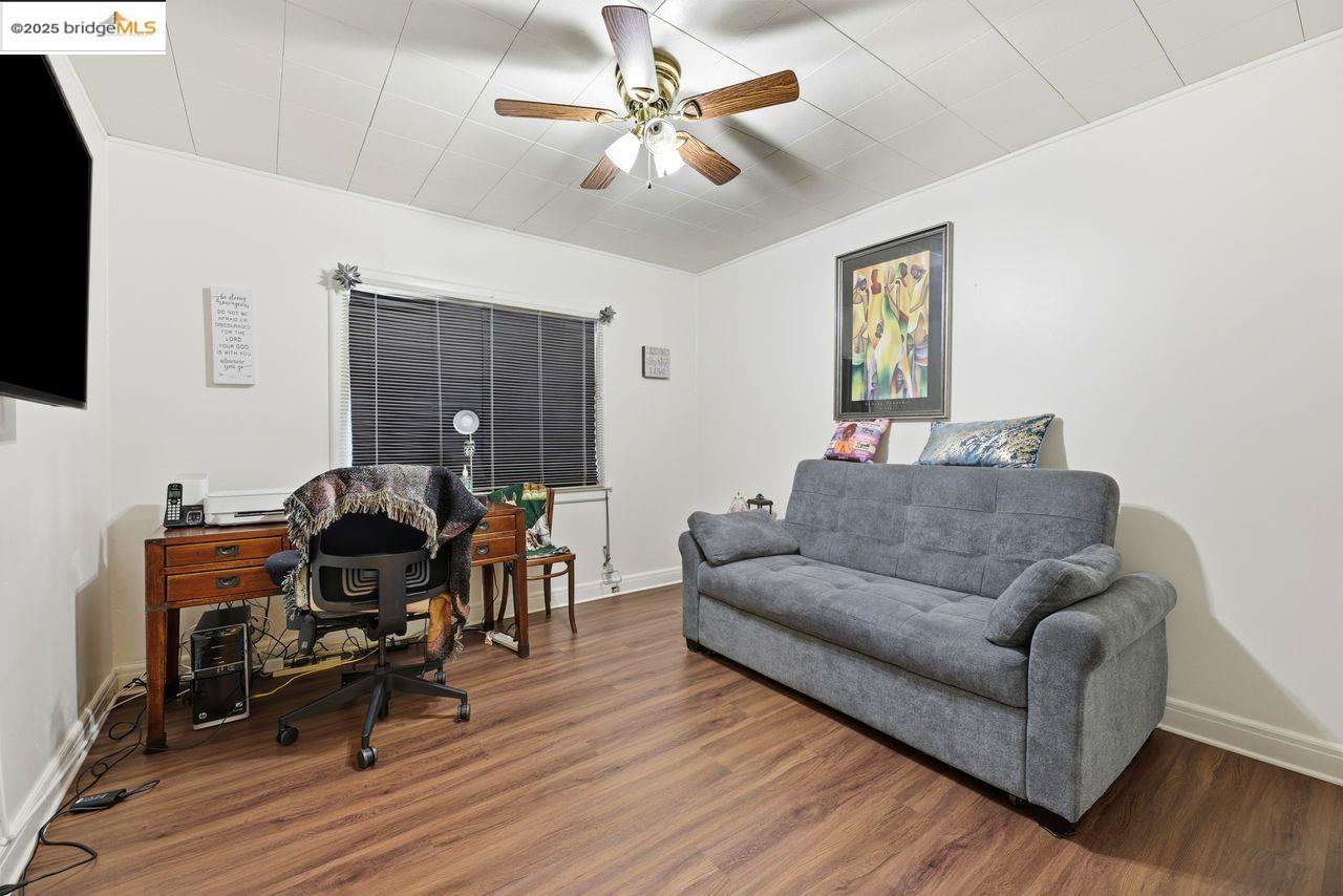 Oakland, California, 94619, United States, 4 Bedrooms Bedrooms, ,1 BathroomBathrooms,Residential,For Sale,1993166