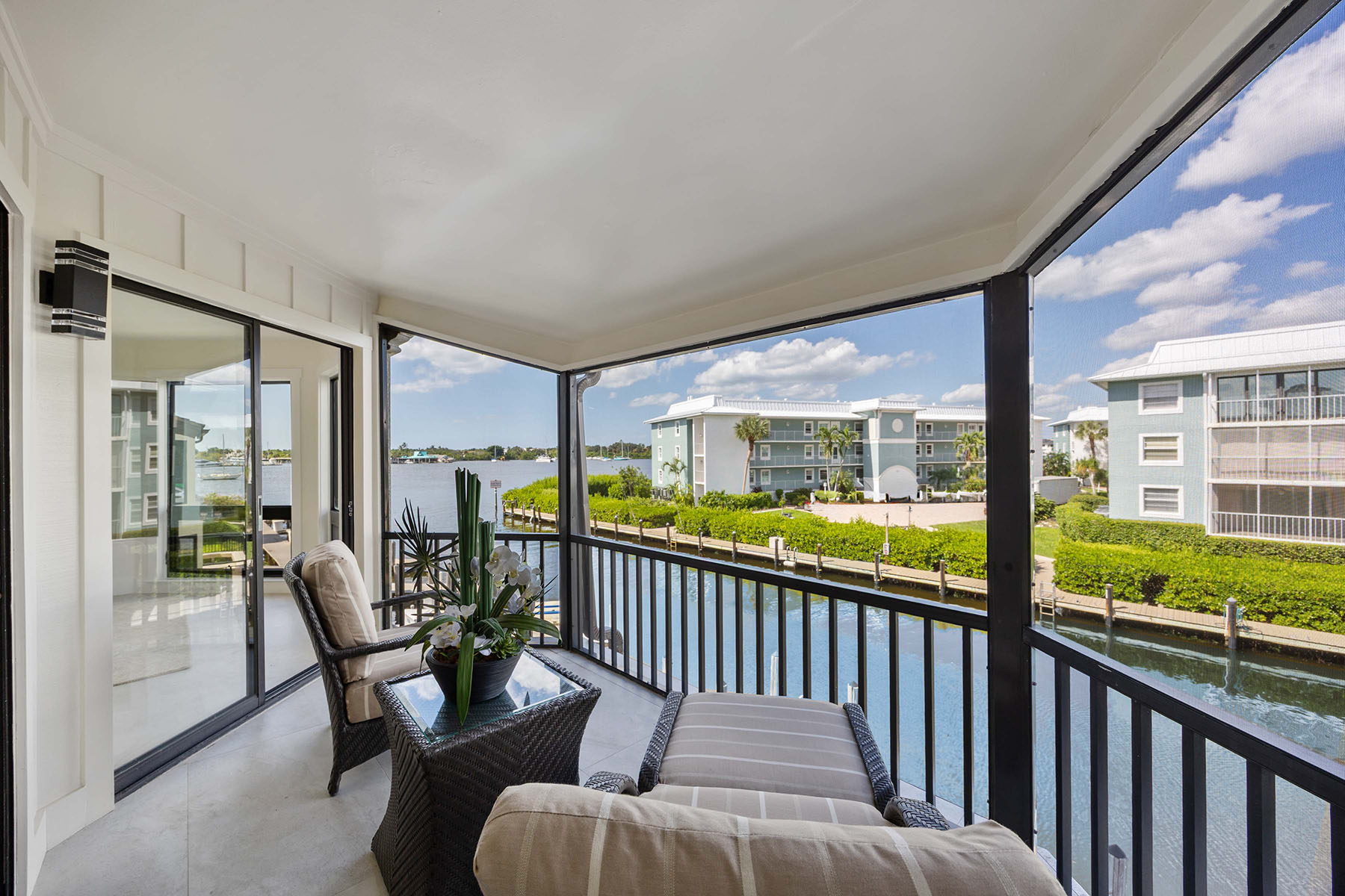  ROYAL HARBOR - BAYVIEW ESTATES - 物件實景