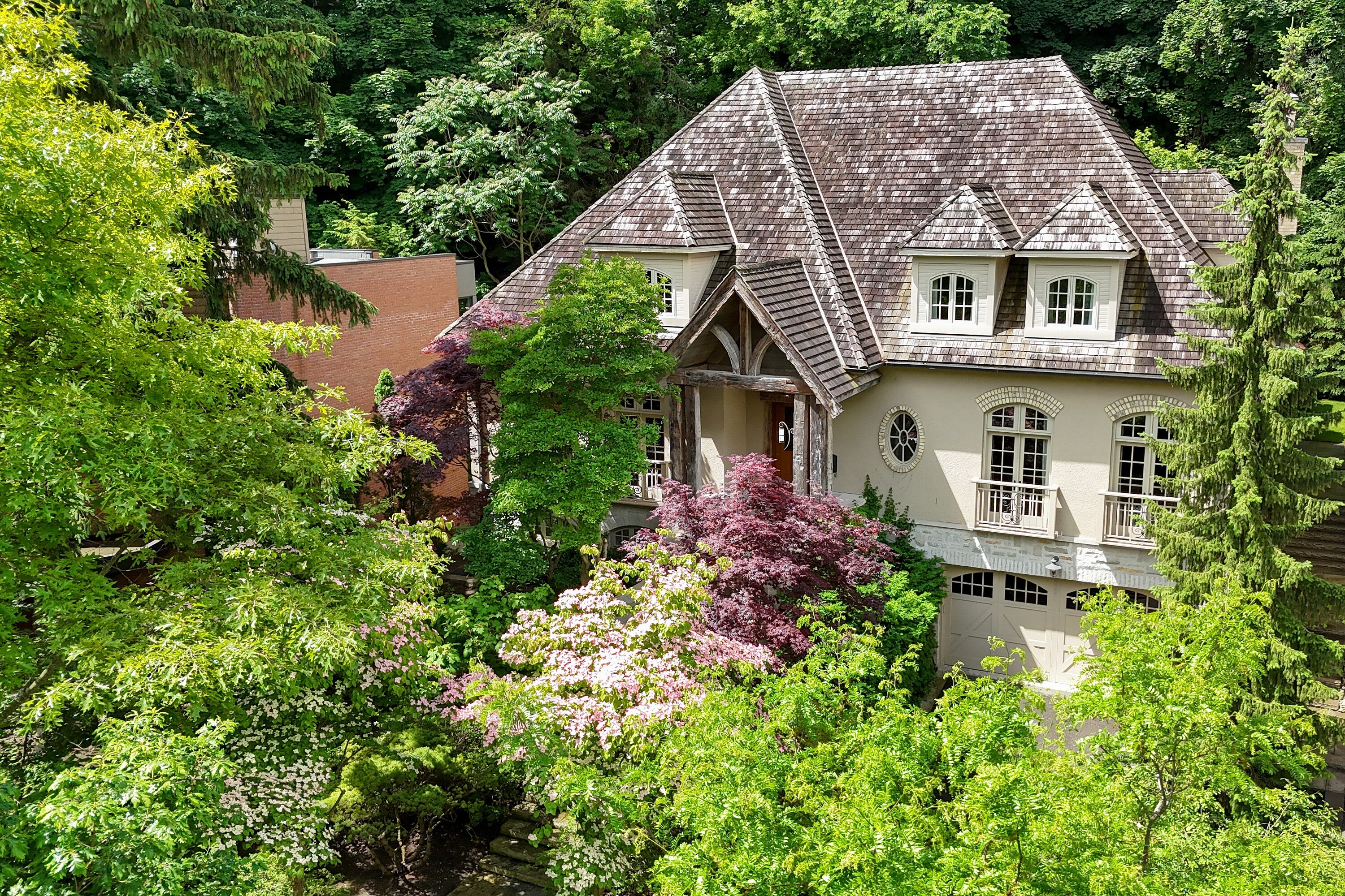  Majestic French Manor Home - 物件實景