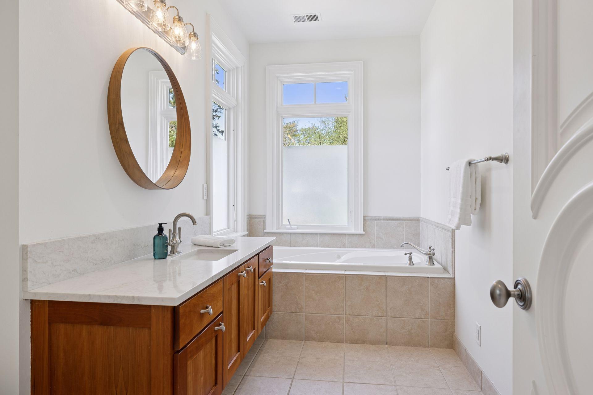 Orono, Minnesota, 55391, United States, 5 Bedrooms Bedrooms, ,5 BathroomsBathrooms,Residential,For Sale,1792914