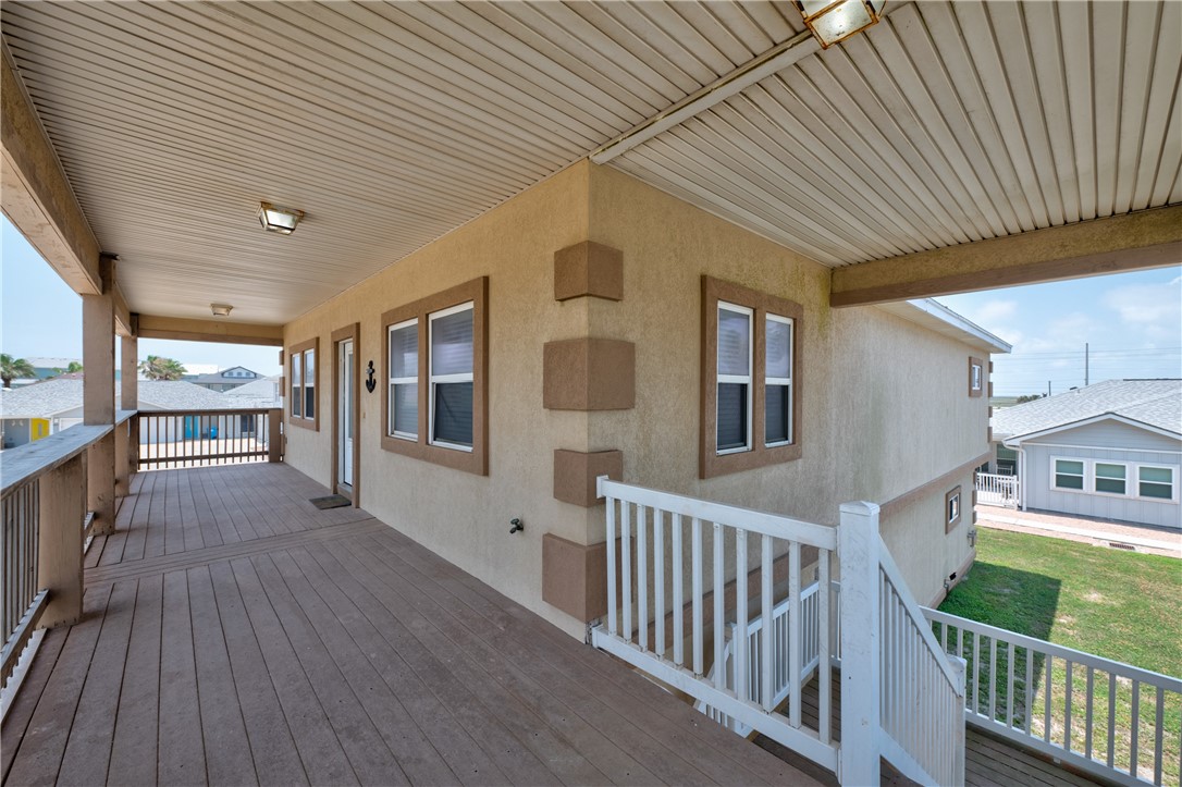 Port Aransas, Texas, 78373, United States, 4 Bedrooms Bedrooms, ,3 BathroomsBathrooms,Residential,For Sale,1829180