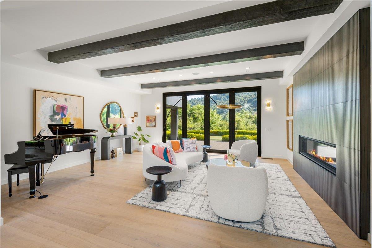 Saratoga, California, 95070, United States, 6 Bedrooms Bedrooms, ,11 BathroomsBathrooms,Residential,For Sale,1971416