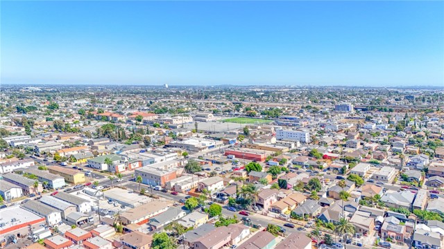 Los Angeles, California, 90061, United States, 2 Bedrooms Bedrooms, ,2 BathroomsBathrooms,Residential,For Sale,2000057