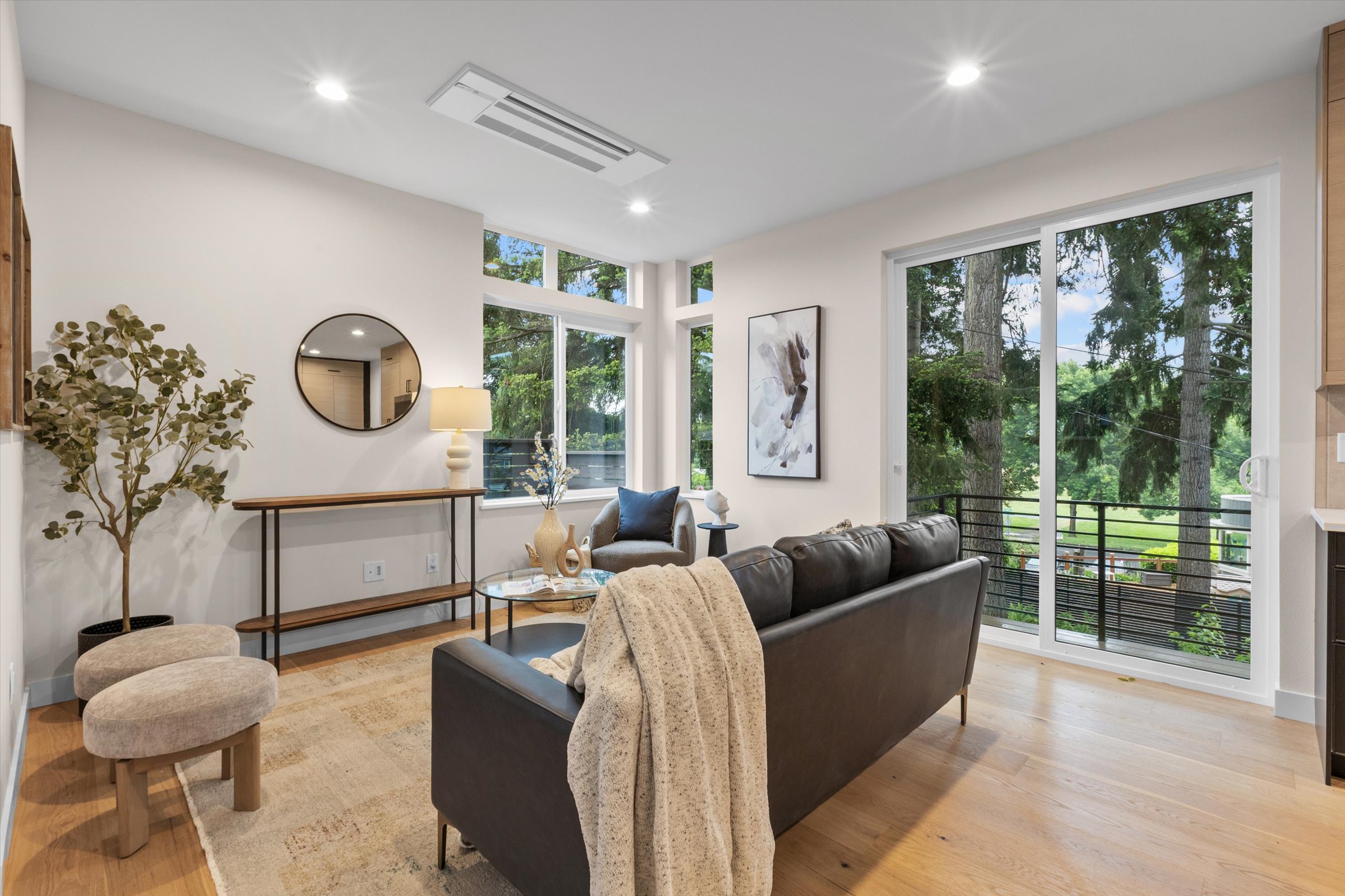  4235 S Bradford St, Seattle, WA 98118 - 物件實景