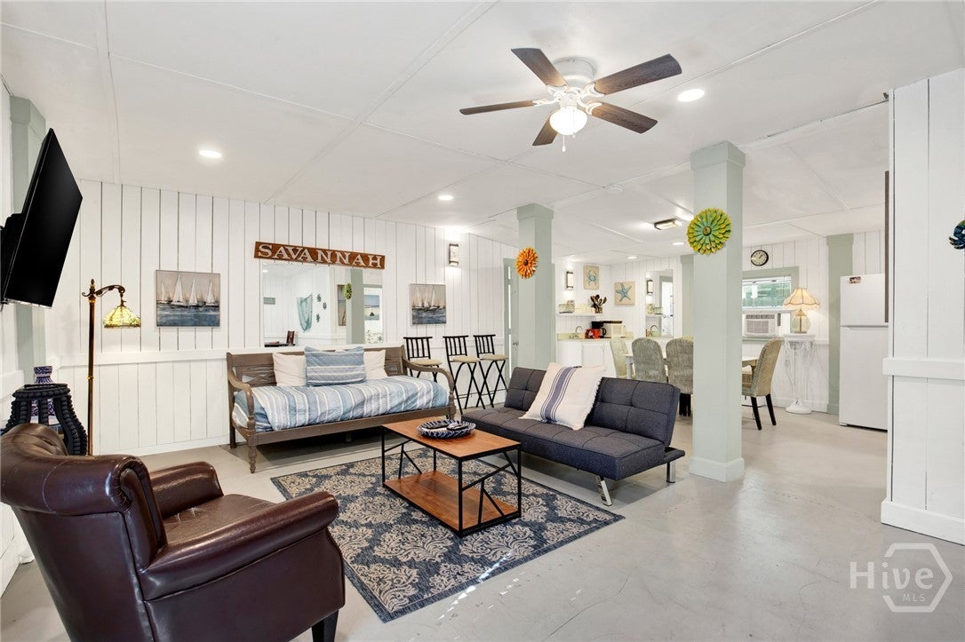 TYBEE ISLAND, Georgia, 31328, United States, 4 Bedrooms Bedrooms, ,3 BathroomsBathrooms,Residential,For Sale,1998055