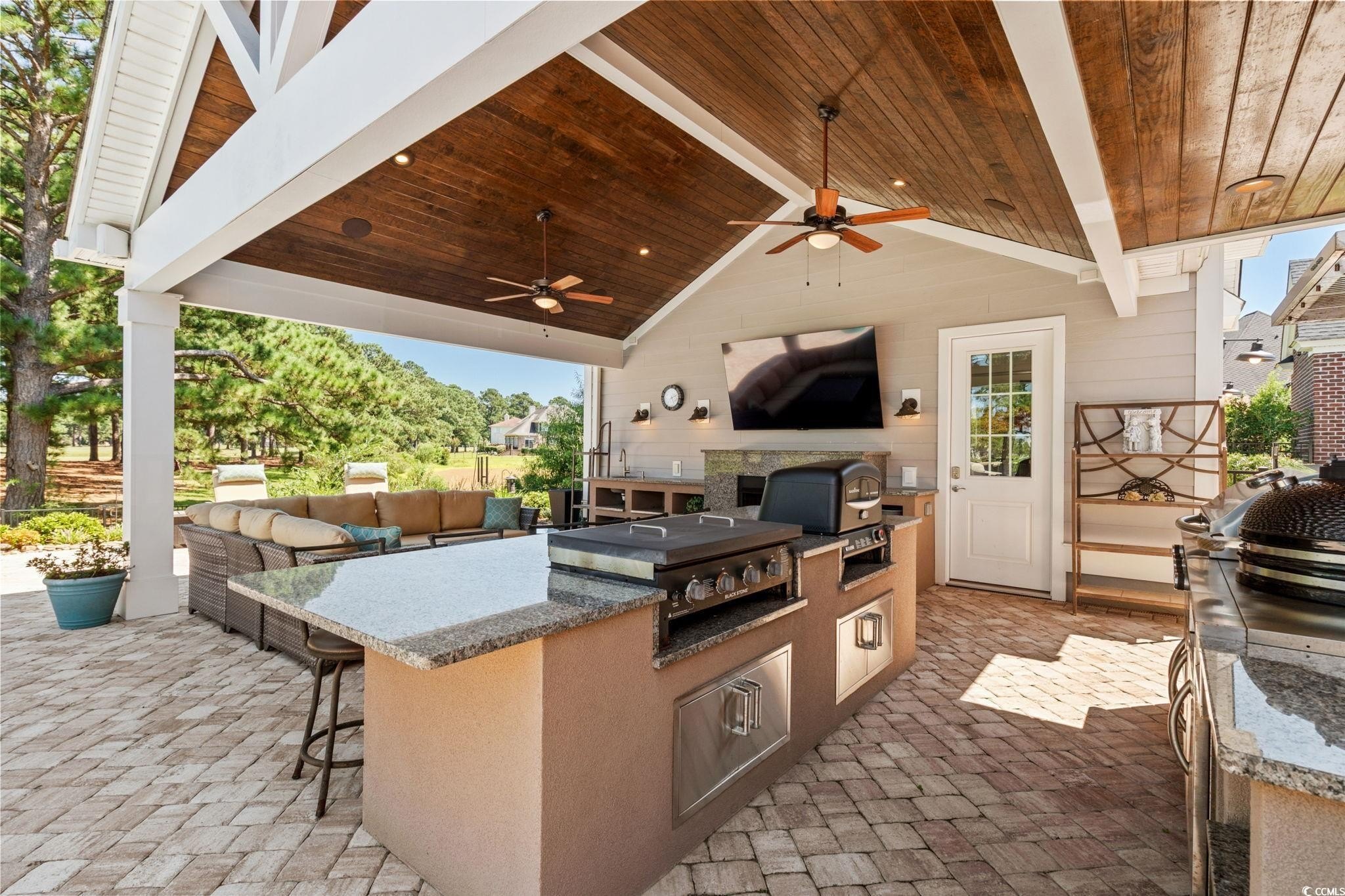 Myrtle Beach, South Carolina, 29577, United States, 4 Bedrooms Bedrooms, ,4 BathroomsBathrooms,Residential,For Sale,1980289