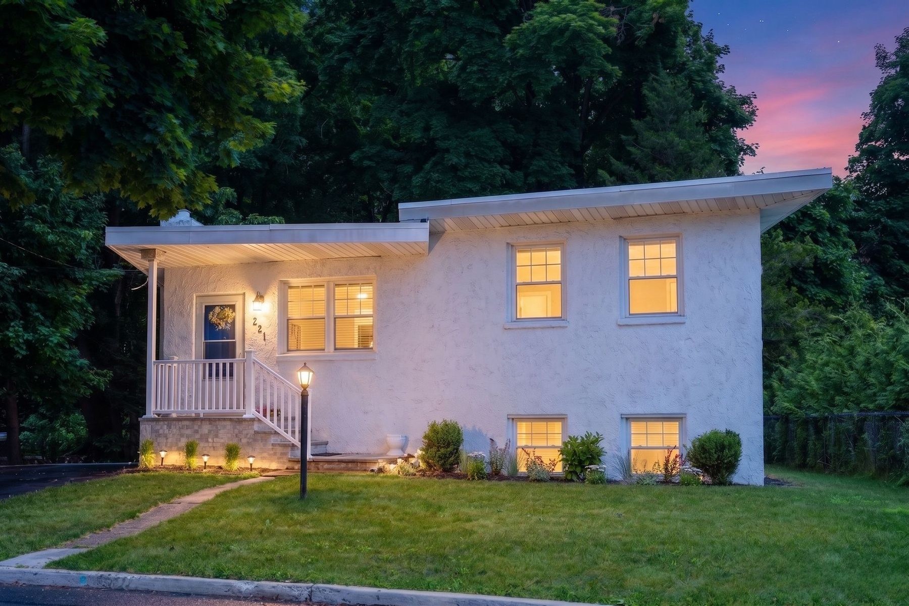  211 Lakeview Drive, Ridgewood, NJ 07450 - 物件實景