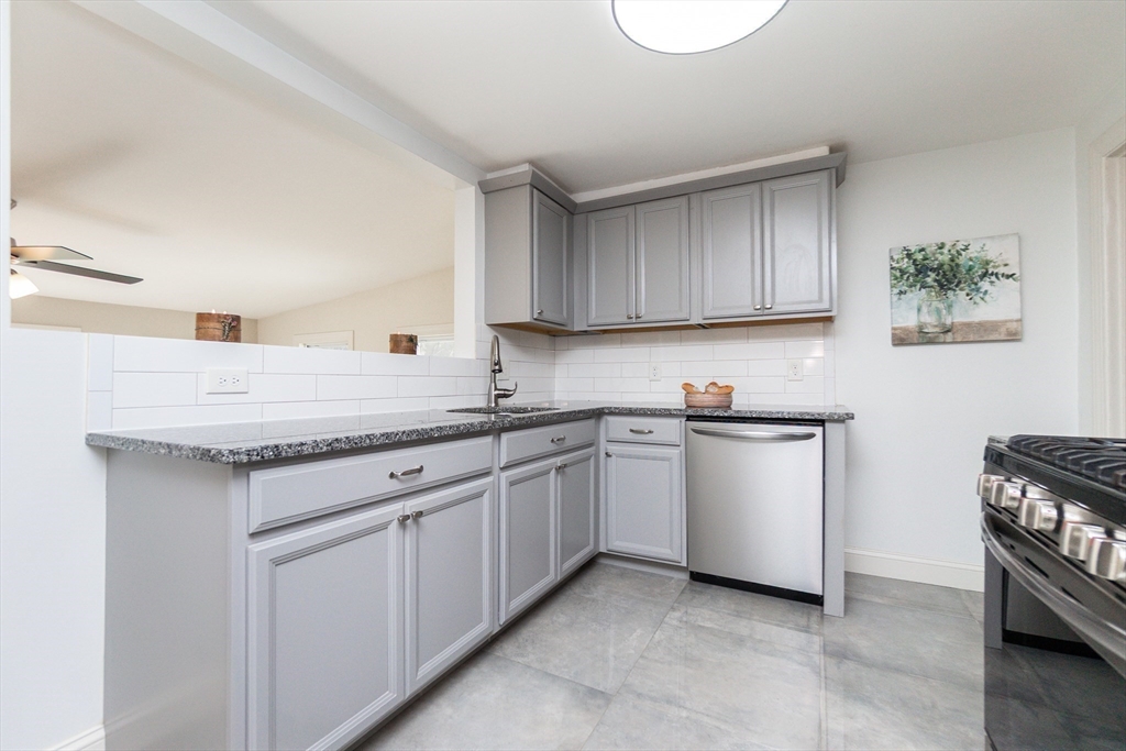 Peabody, Massachusetts, 01960, United States, 4 Bedrooms Bedrooms, ,3 BathroomsBathrooms,Residential,For Sale,1995158