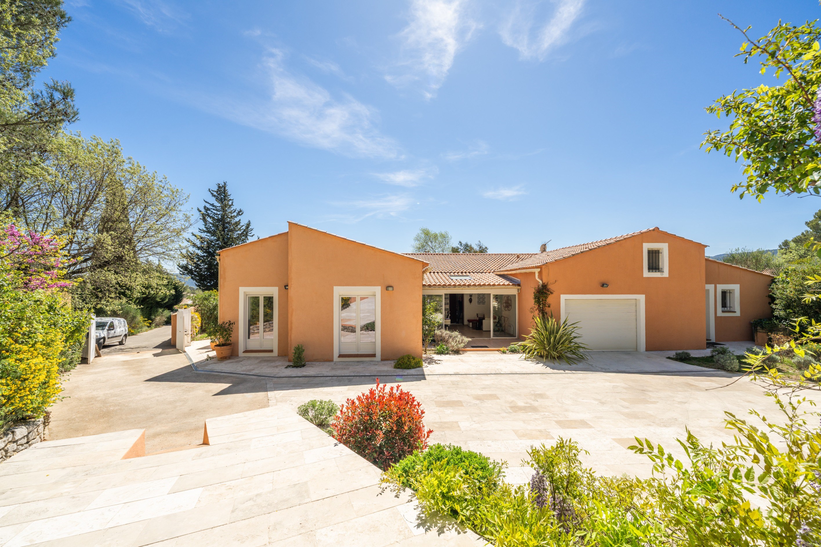  La Roquebrussanne – Elegant Family Villa Open to Nature - 物件實景