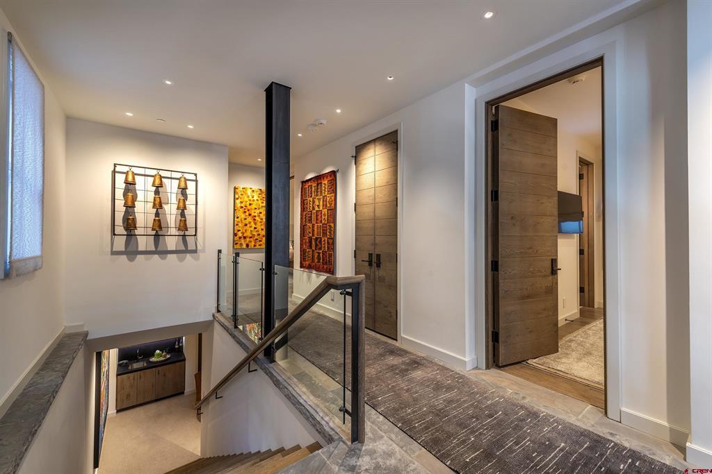 Telluride, Colorado, 81435, United States, 5 Bedrooms Bedrooms, ,6 BathroomsBathrooms,Residential,For Sale,1999717