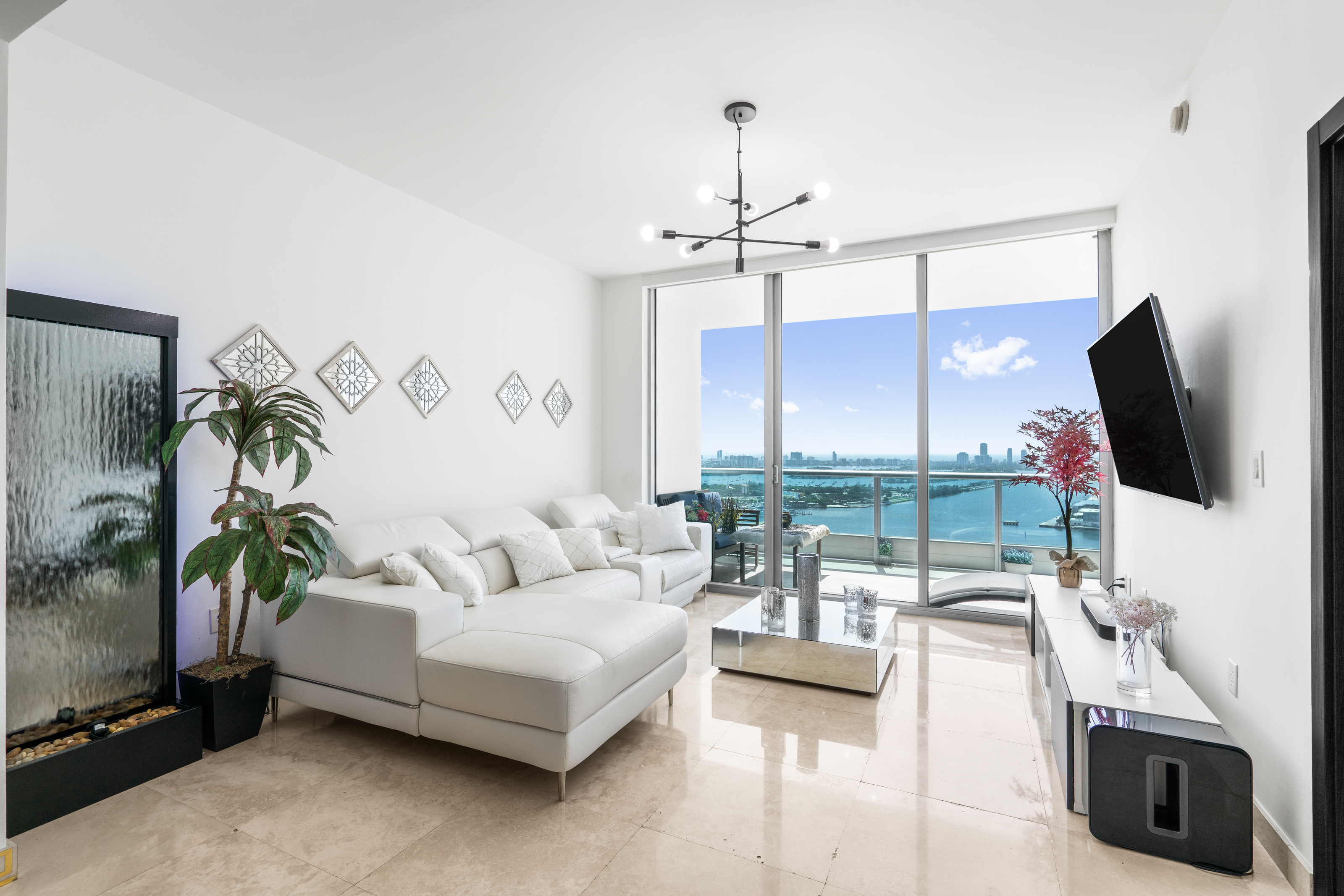  900 Biscayne Blvd, Miami, FL, 33132 - 物件實景