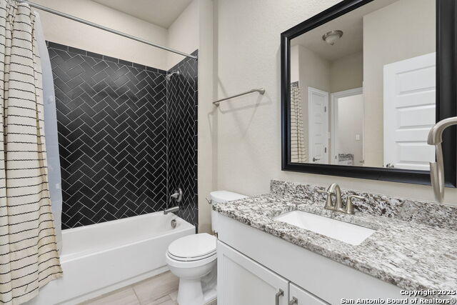 Helotes, Texas, 78023, United States, 4 Bedrooms Bedrooms, ,4 BathroomsBathrooms,Residential,For Sale,1907682