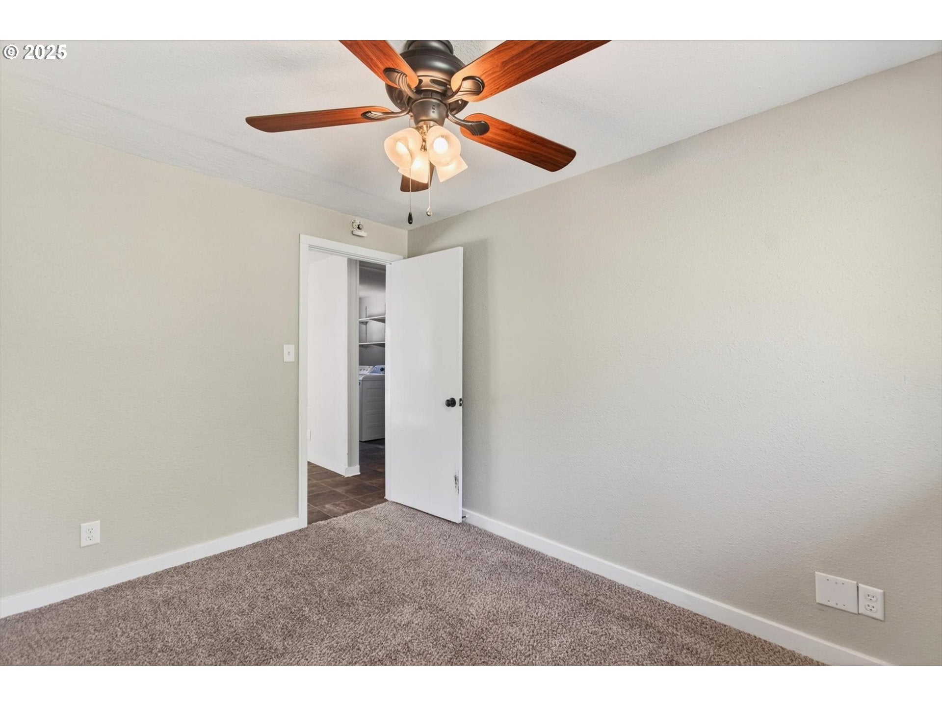 BattleGround, Washington, 98604, United States, 3 Bedrooms Bedrooms, ,2 BathroomsBathrooms,Residential,For Sale,1937806