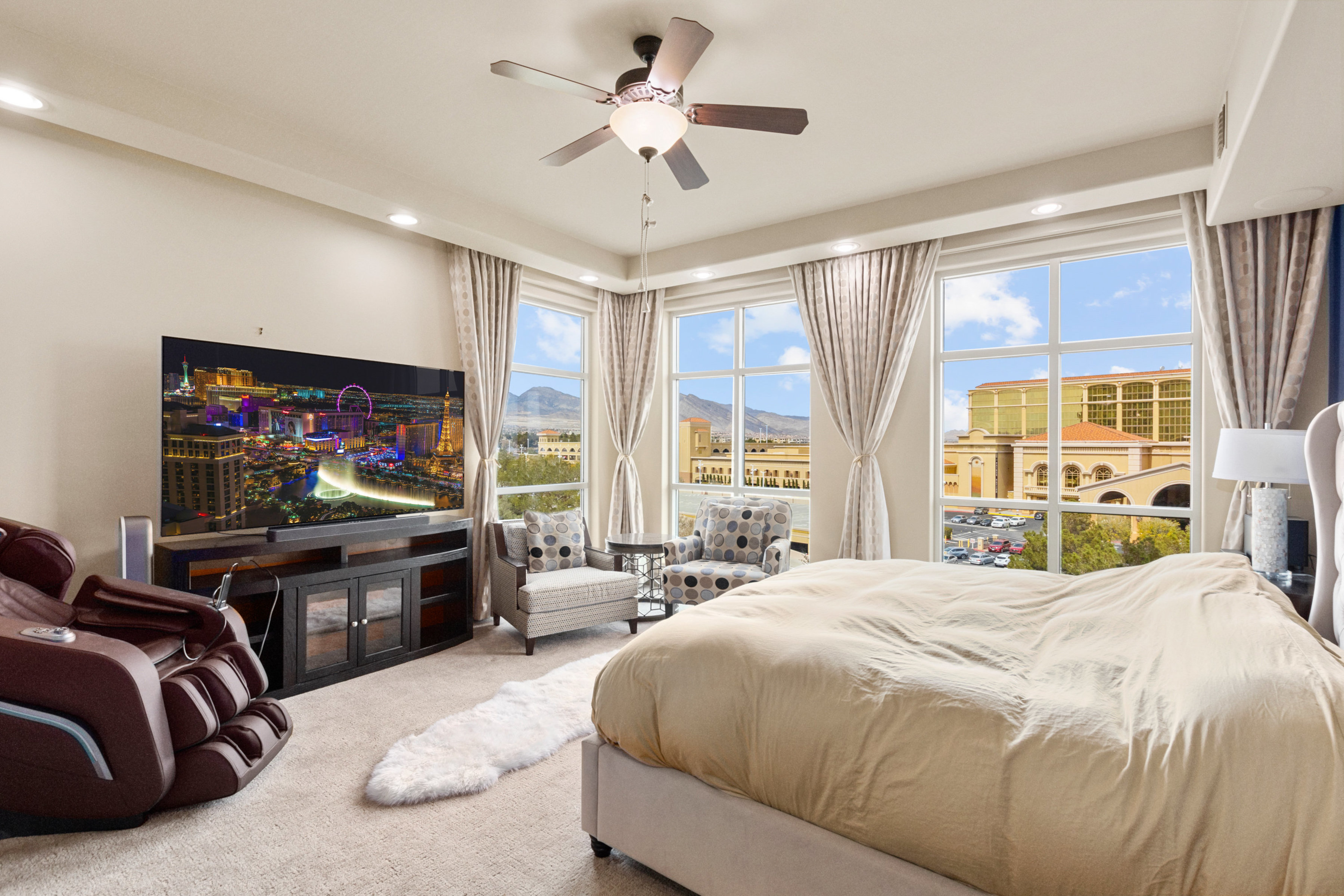  Stunning home at One Queensridge Place - 物件實景