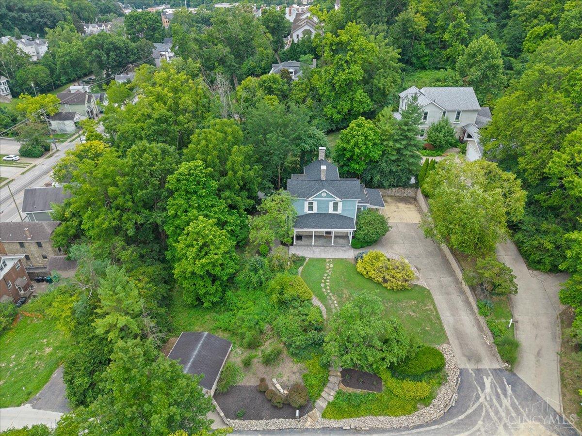 Cincinnati, Ohio, 45226, United States, 3 Bedrooms Bedrooms, ,2 BathroomsBathrooms,Residential,For Sale,1988954