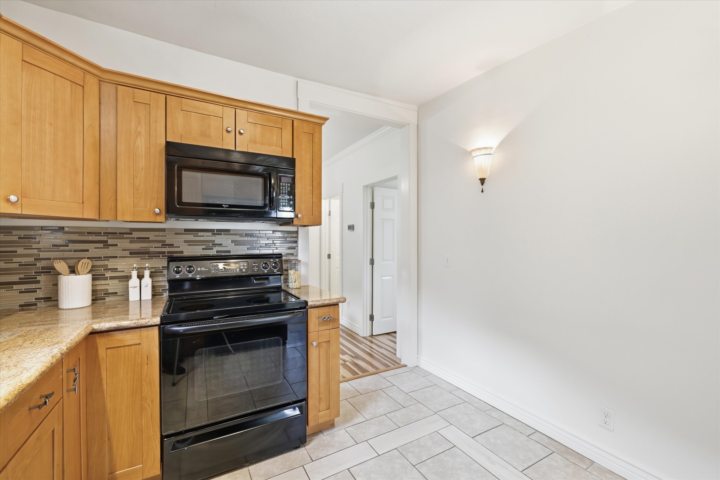  3557 S Hudson St, Seattle, WA 98118 - 物件實景