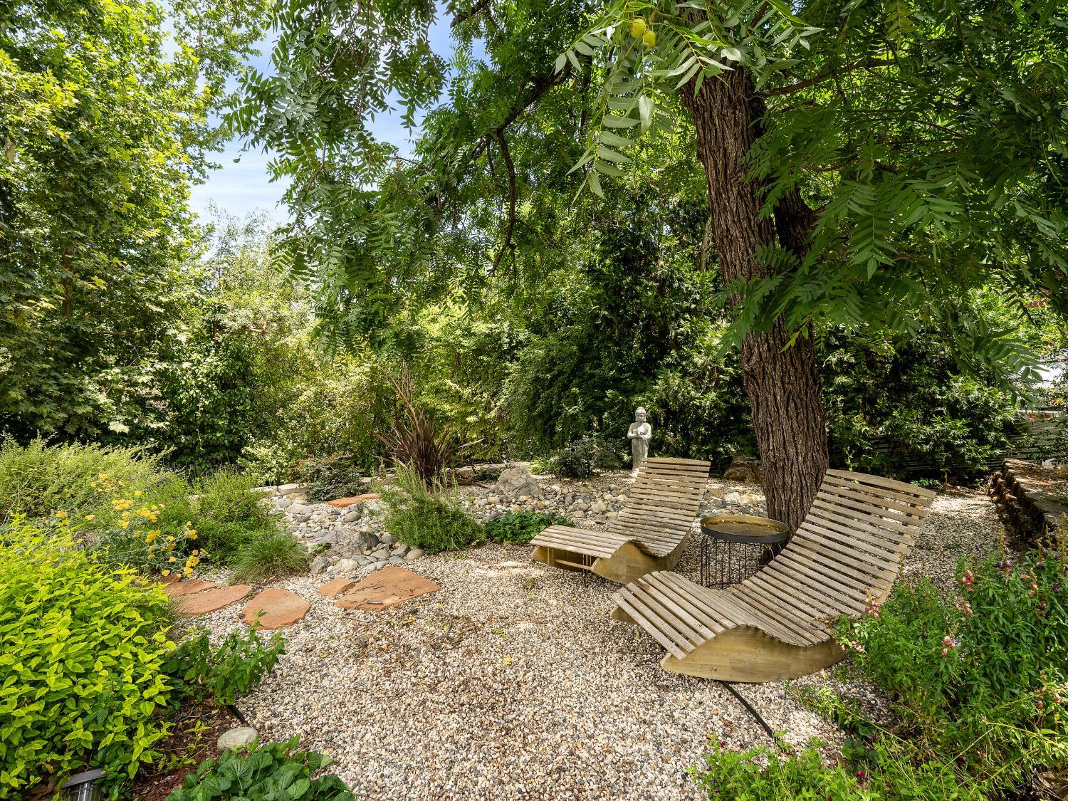Placerville, California, 95667, United States, 3 Bedrooms Bedrooms, ,2 BathroomsBathrooms,Residential,For Sale,1878670
