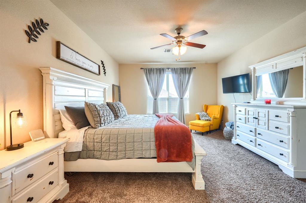 Rockwall, Texas, 75087, United States, 4 Bedrooms Bedrooms, ,4 BathroomsBathrooms,Residential,For Sale,1955135