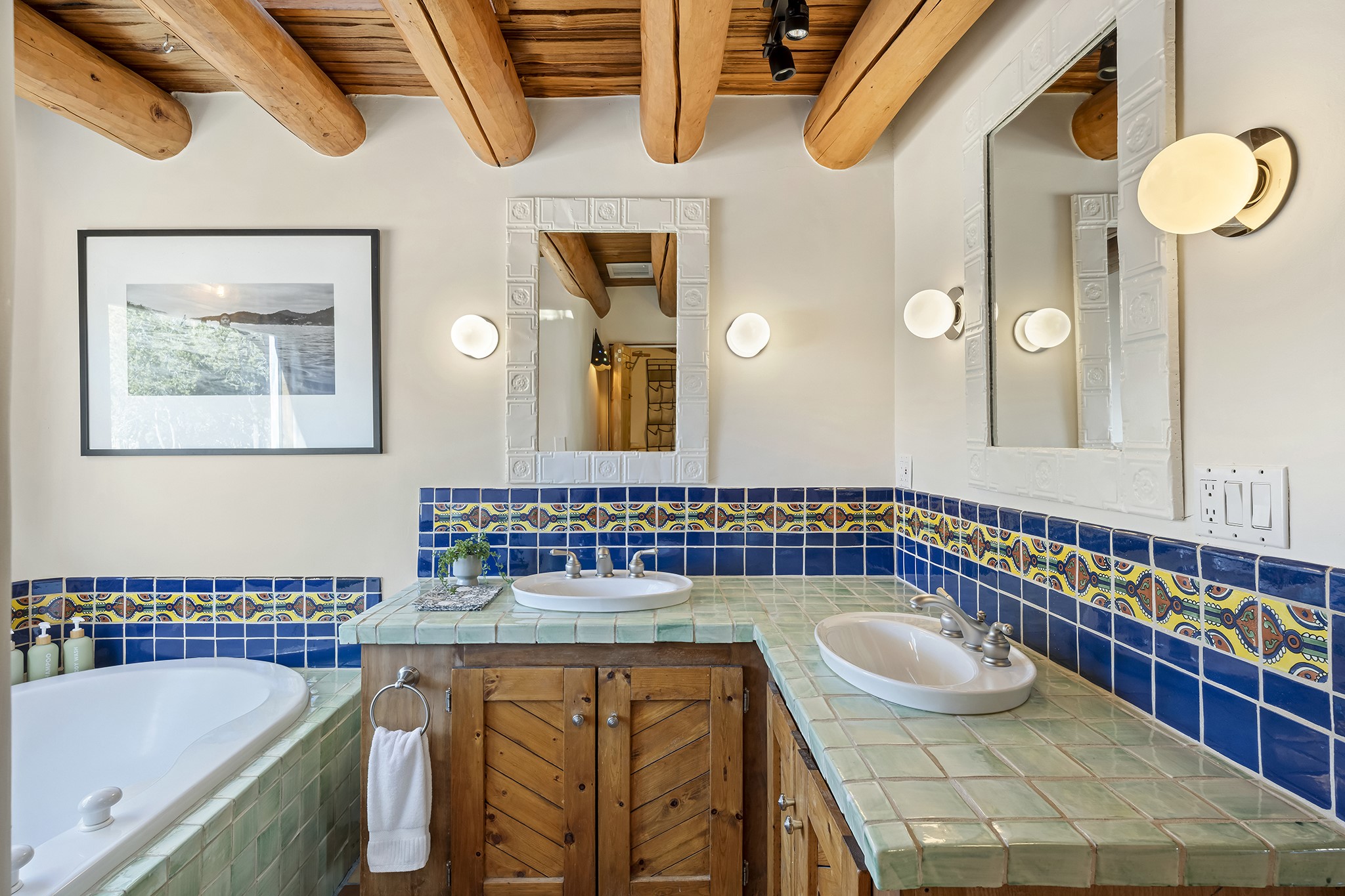  996 Paseo Del Sur - 物件實景