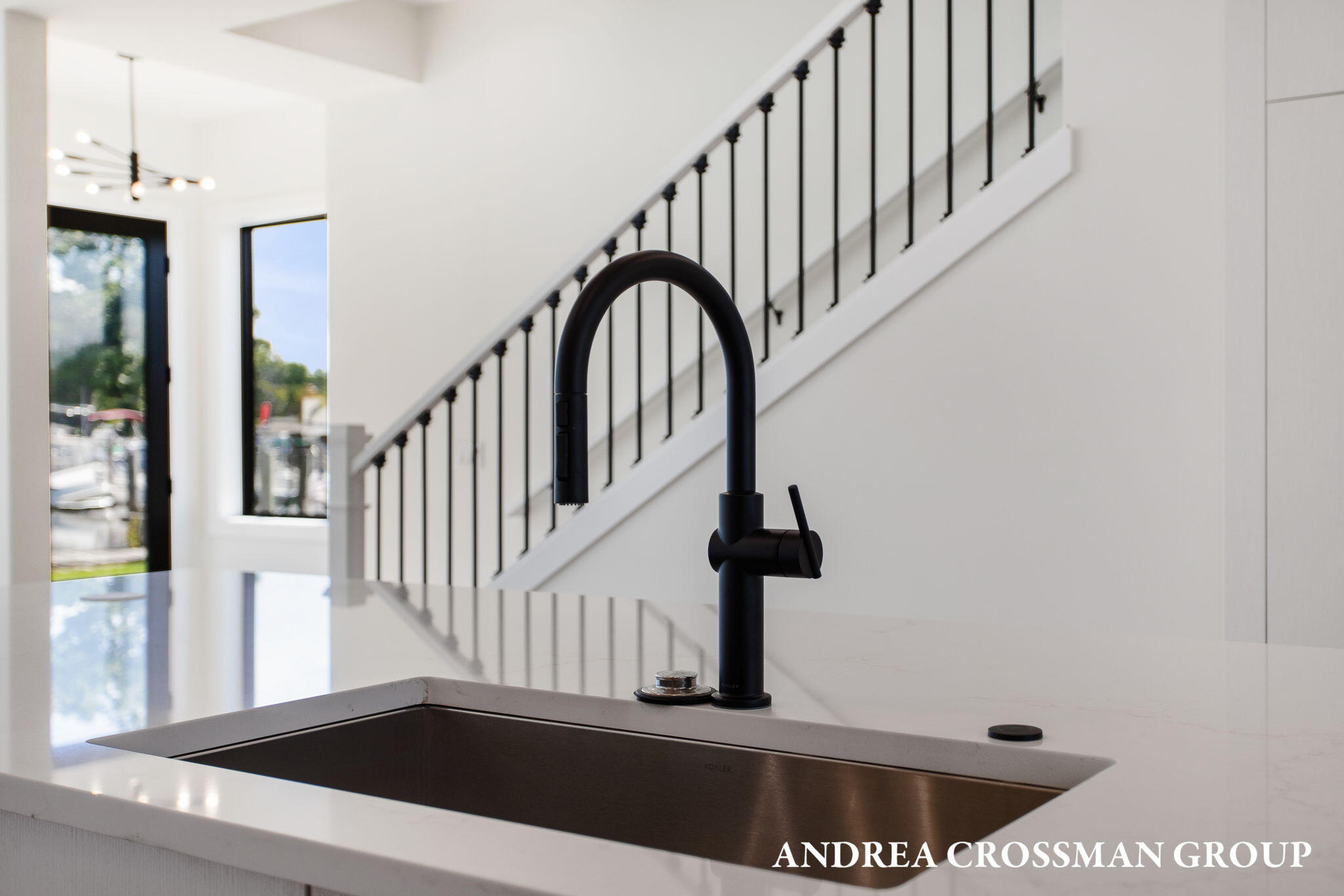 South Haven, Michigan, 49090, United States, 3 Bedrooms Bedrooms, ,3 BathroomsBathrooms,Residential,For Sale,1987512