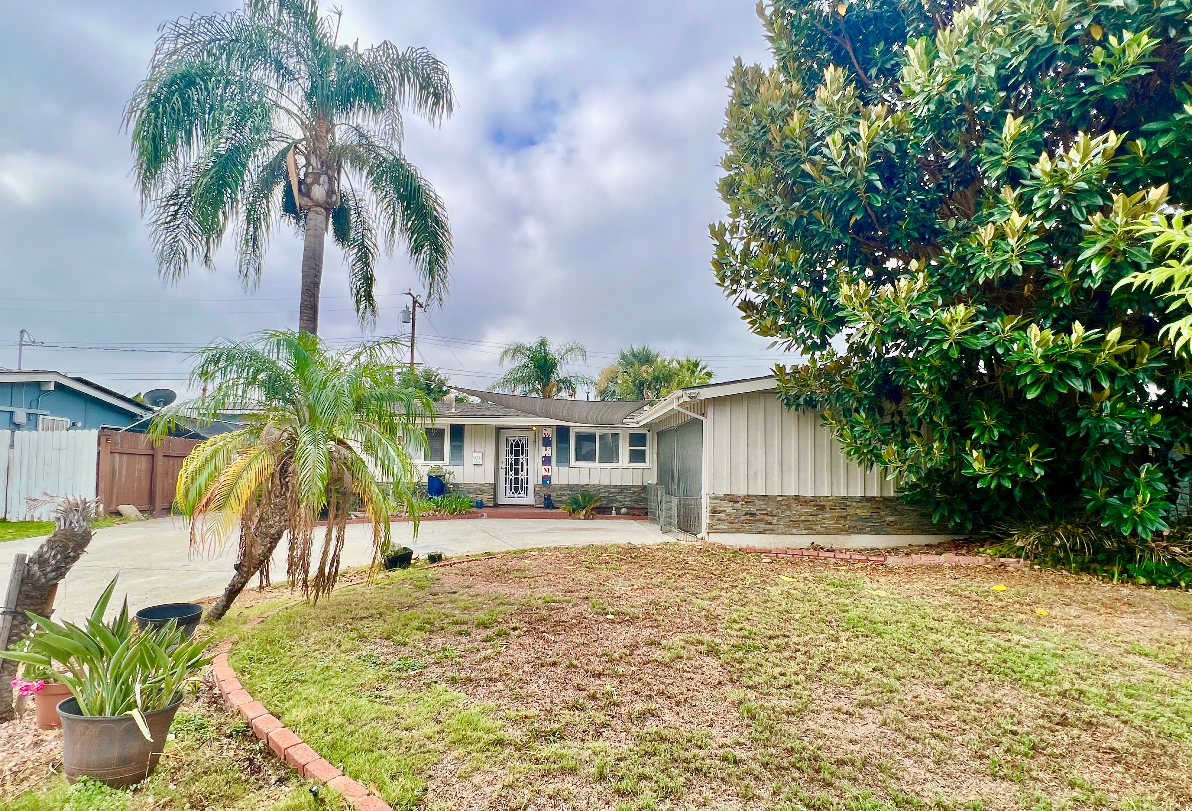  928 Bluecrest Street , Corona , CA 92882 - 物件實景