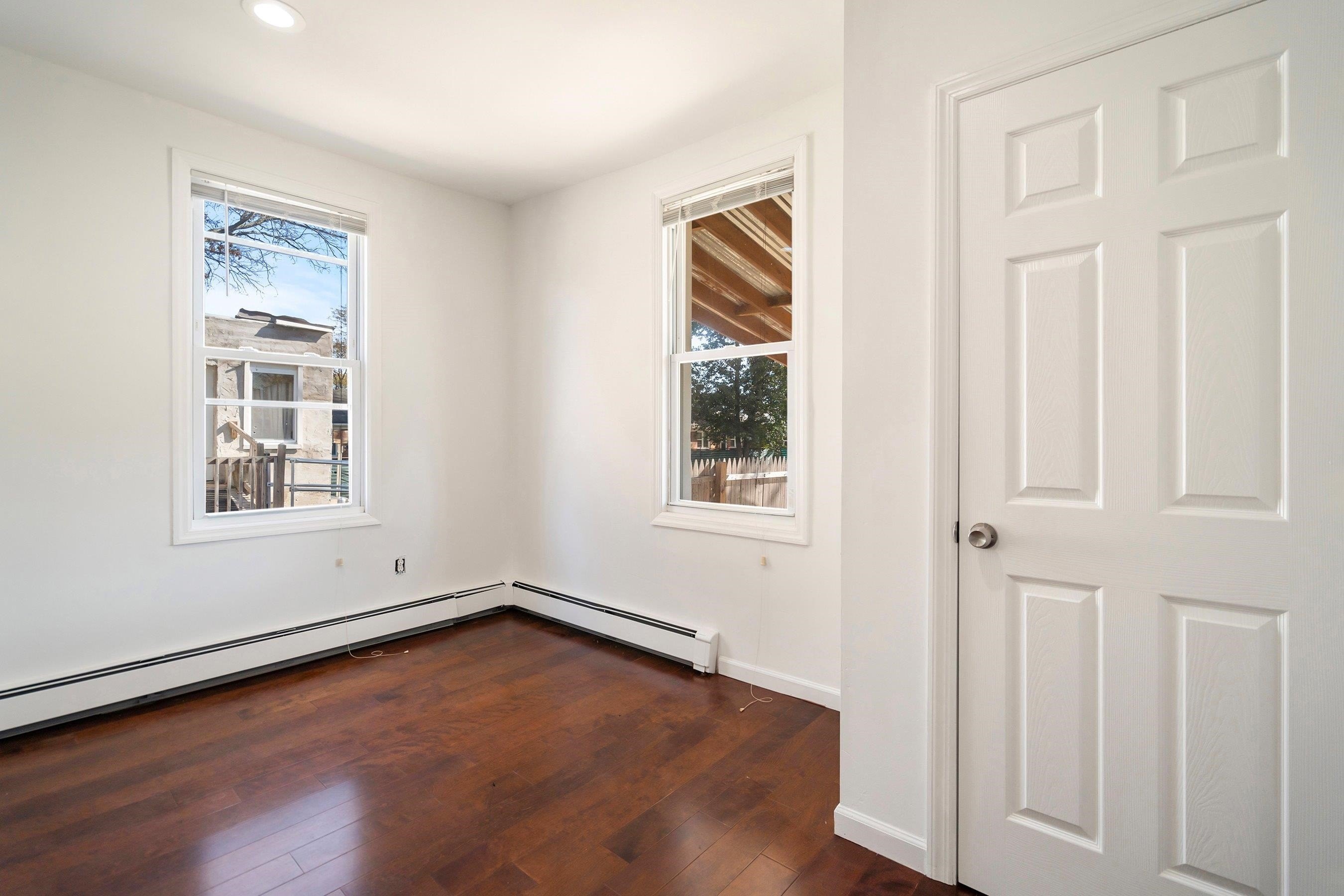 LONG BRANCH CITY, New Jersey, 07740, United States, 5 Bedrooms Bedrooms, ,3 BathroomsBathrooms,Residential,For Sale,1878640