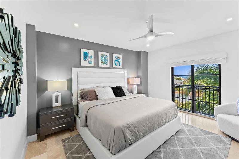 Fort Lauderdale, Florida, 33305, United States, 3 Bedrooms Bedrooms, ,4 BathroomsBathrooms,Residential,For Sale,1926313