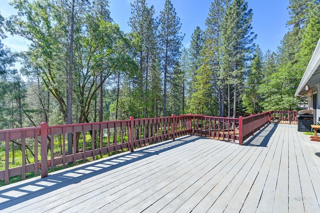 Foresthill, California, 95631, United States, 3 Bedrooms Bedrooms, ,2 BathroomsBathrooms,Residential,For Sale,1819375