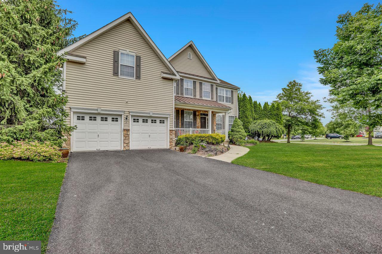 Berlin, New Jersey, 08009, United States, 4 Bedrooms Bedrooms, ,4 BathroomsBathrooms,Residential,For Sale,1839862