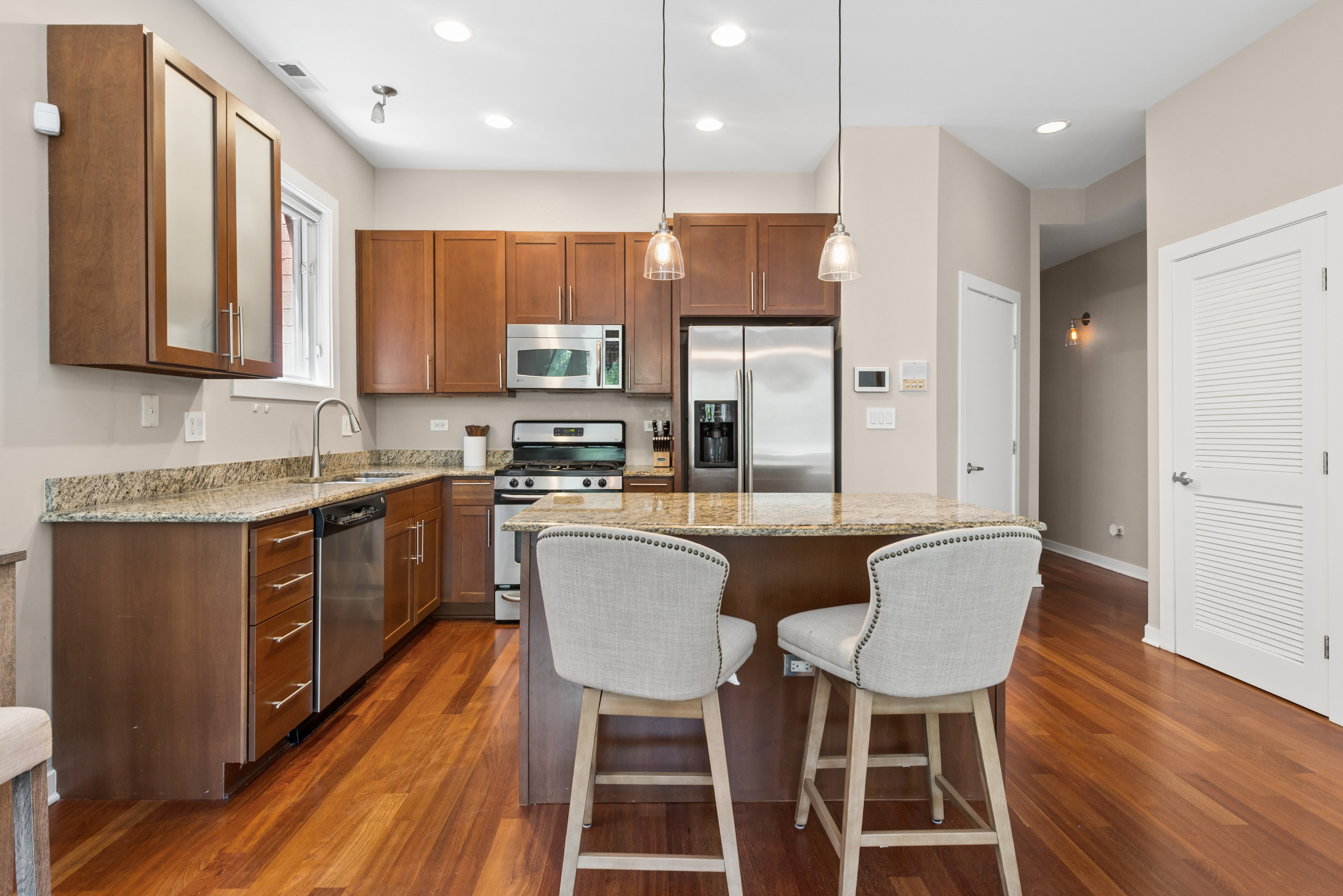  Experience Refined Bucktown Living - 物件實景