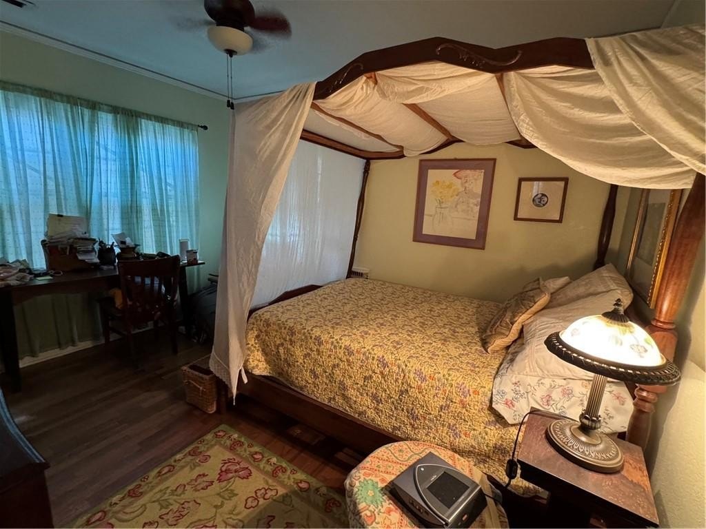 Fayetteville, Arkansas, 72701, United States, 2 Bedrooms Bedrooms, ,2 BathroomsBathrooms,Residential,For Sale,1980541