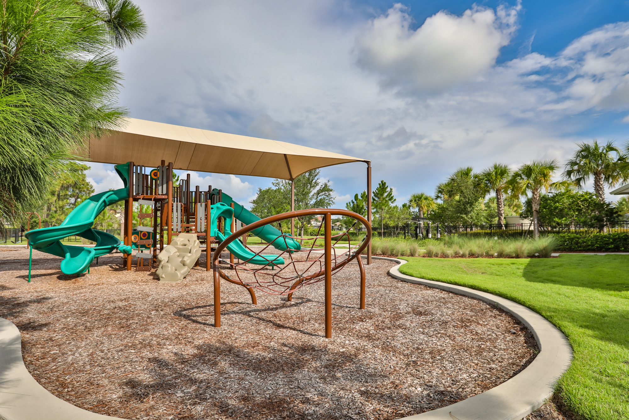 Riverview, Florida, 33579, United States, 5 Bedrooms Bedrooms, ,5 BathroomsBathrooms,Residential,For Sale,1944782