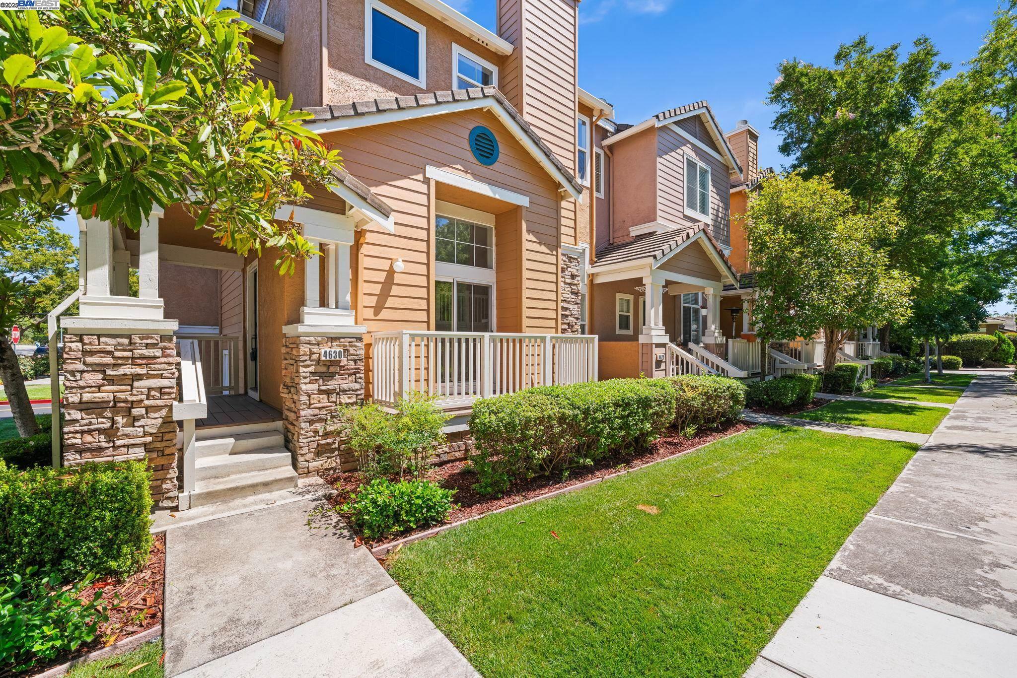 Dublin, California, 94568, United States, 3 Bedrooms Bedrooms, ,3 BathroomsBathrooms,Residential,For Sale,2006259