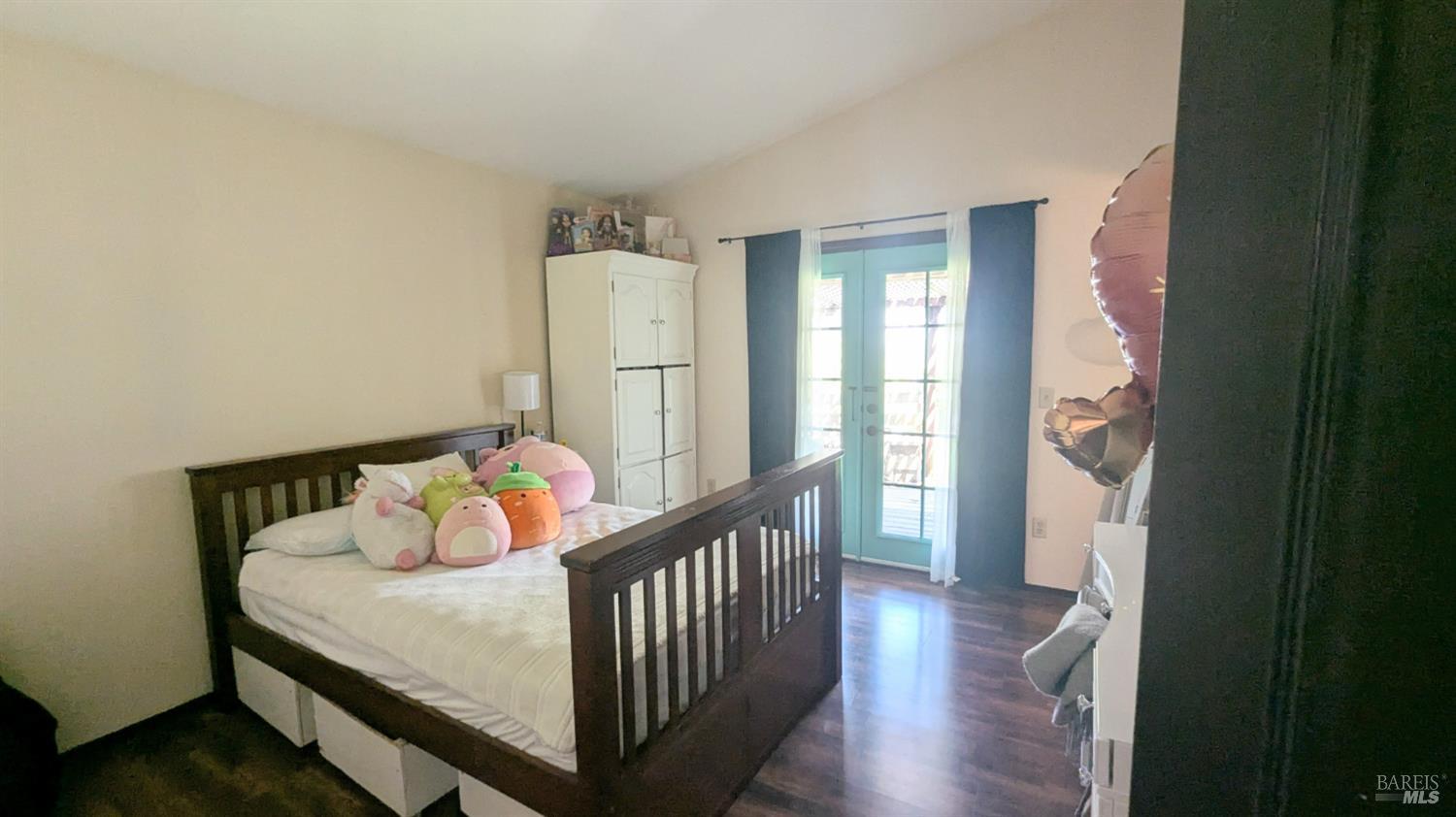 Santa Rosa, California, 95401, United States, 3 Bedrooms Bedrooms, ,2 BathroomsBathrooms,Residential,For Sale,1827098