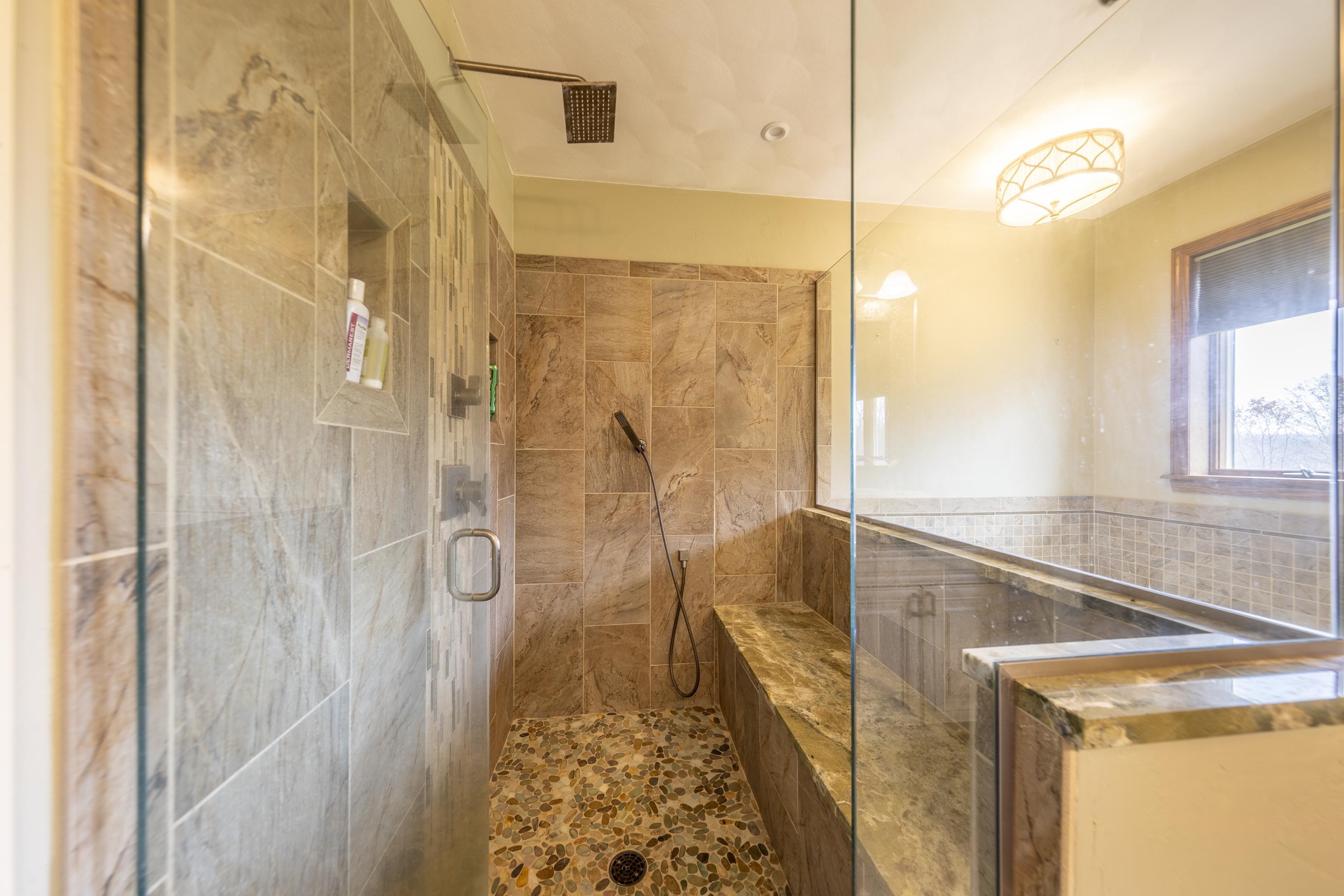 Janesville, Wisconsin, 53545, United States, 3 Bedrooms Bedrooms, ,3 BathroomsBathrooms,Residential,For Sale,1998012