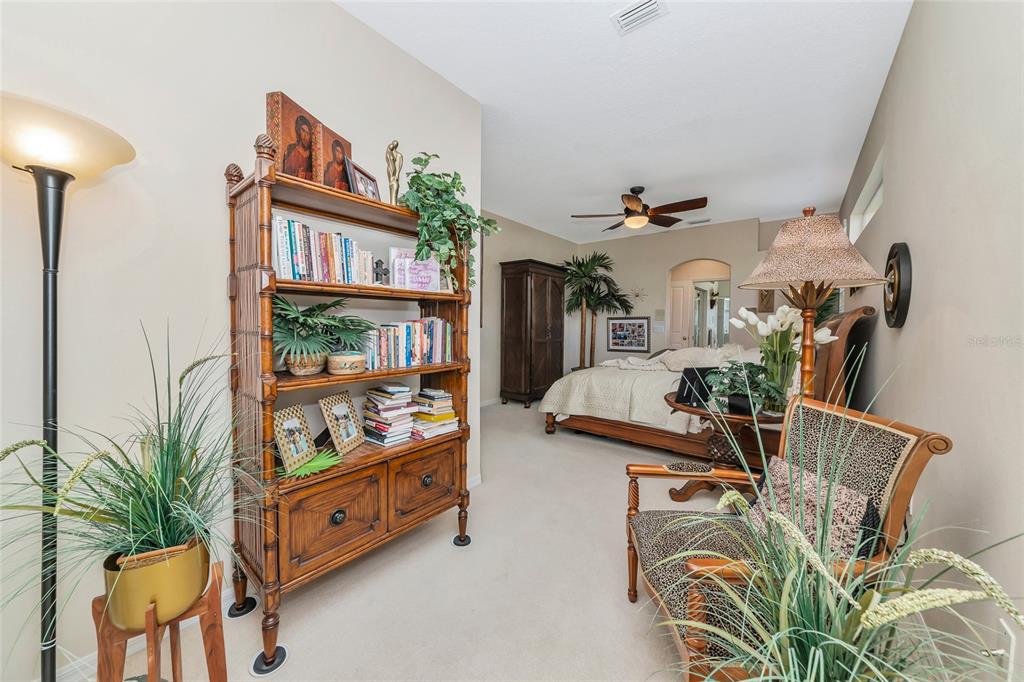 Lakewood Ranch, Florida, 34202, United States, 5 Bedrooms Bedrooms, ,3 BathroomsBathrooms,Residential,For Sale,1991249