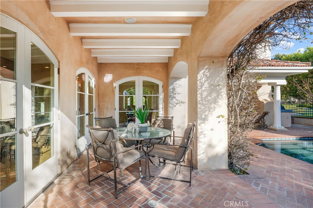 Huntington Beach, California, 92649, United States, 5 Bedrooms Bedrooms, ,5 BathroomsBathrooms,Residential,For Sale,1991081