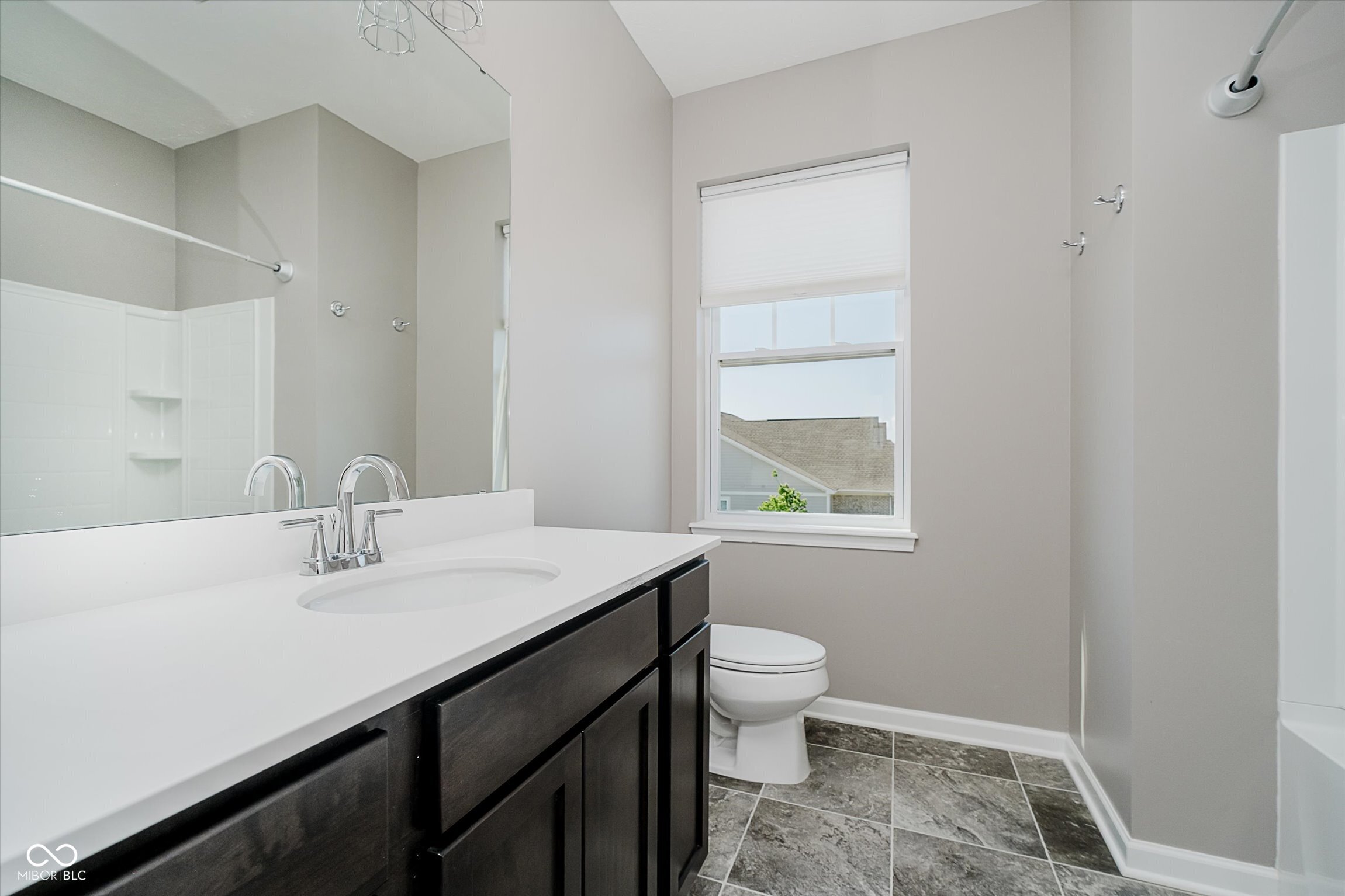 Westfield, Indiana, 46074, United States, 4 Bedrooms Bedrooms, ,4 BathroomsBathrooms,Residential,For Sale,1982855