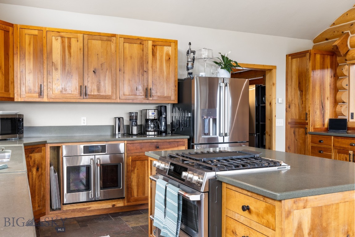 Bozeman, Montana, 59715, United States, 4 Bedrooms Bedrooms, ,5 BathroomsBathrooms,Residential,For Sale,1794934