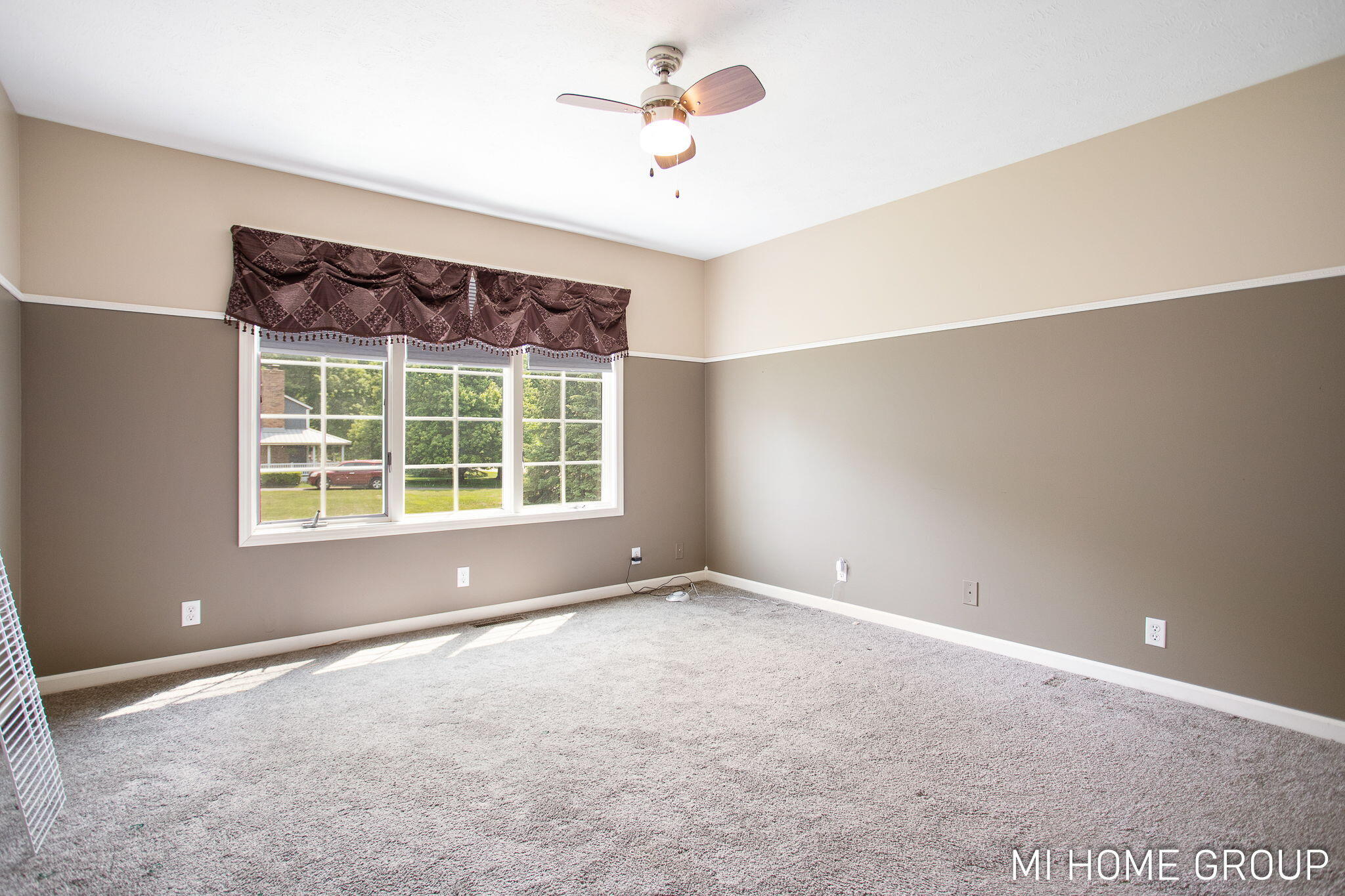 Holland, Michigan, 49424, United States, 4 Bedrooms Bedrooms, ,3 BathroomsBathrooms,Residential,For Sale,1849083