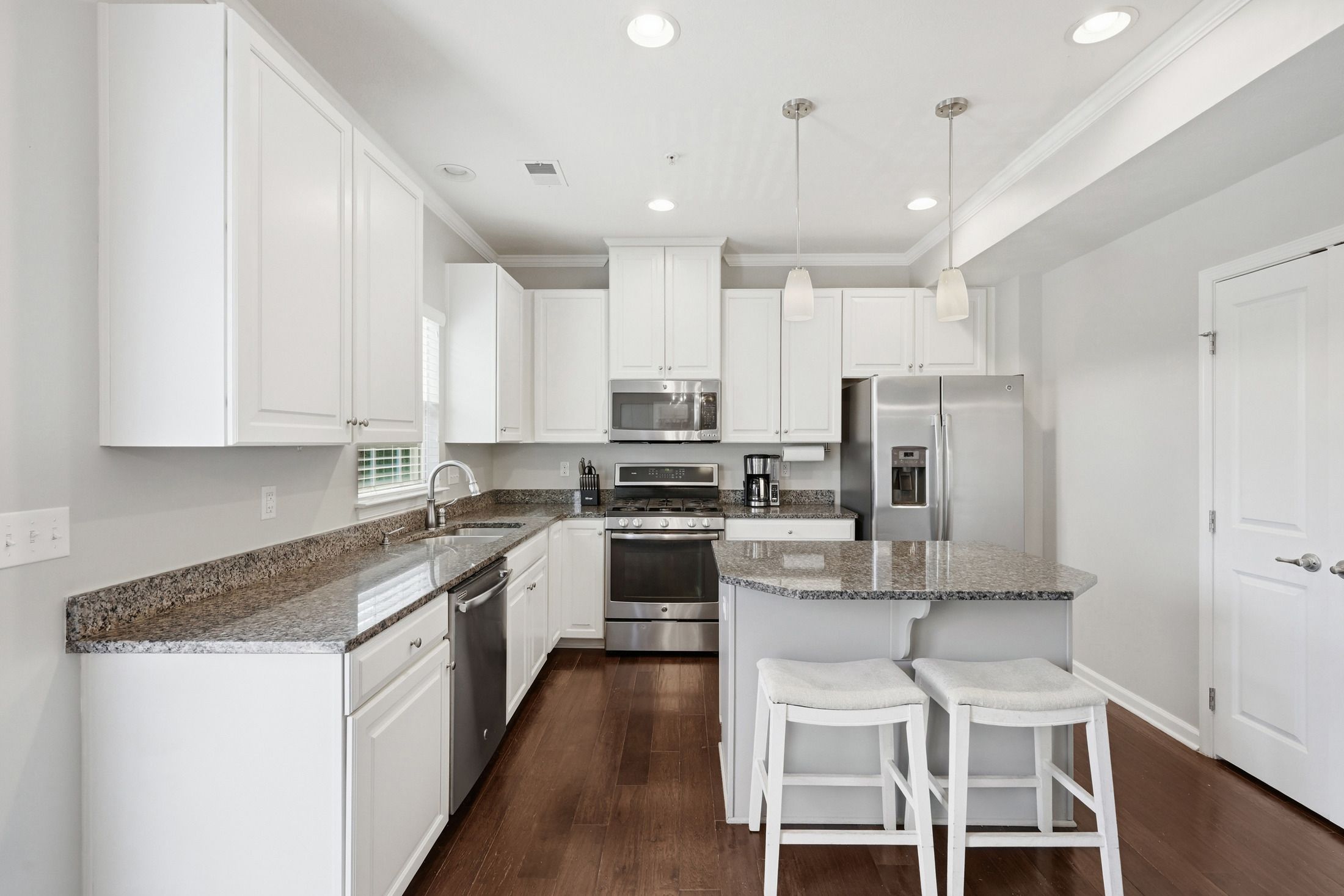  201 Thornapple Lane, Cranberry Township, PA 16066 - 物件實景