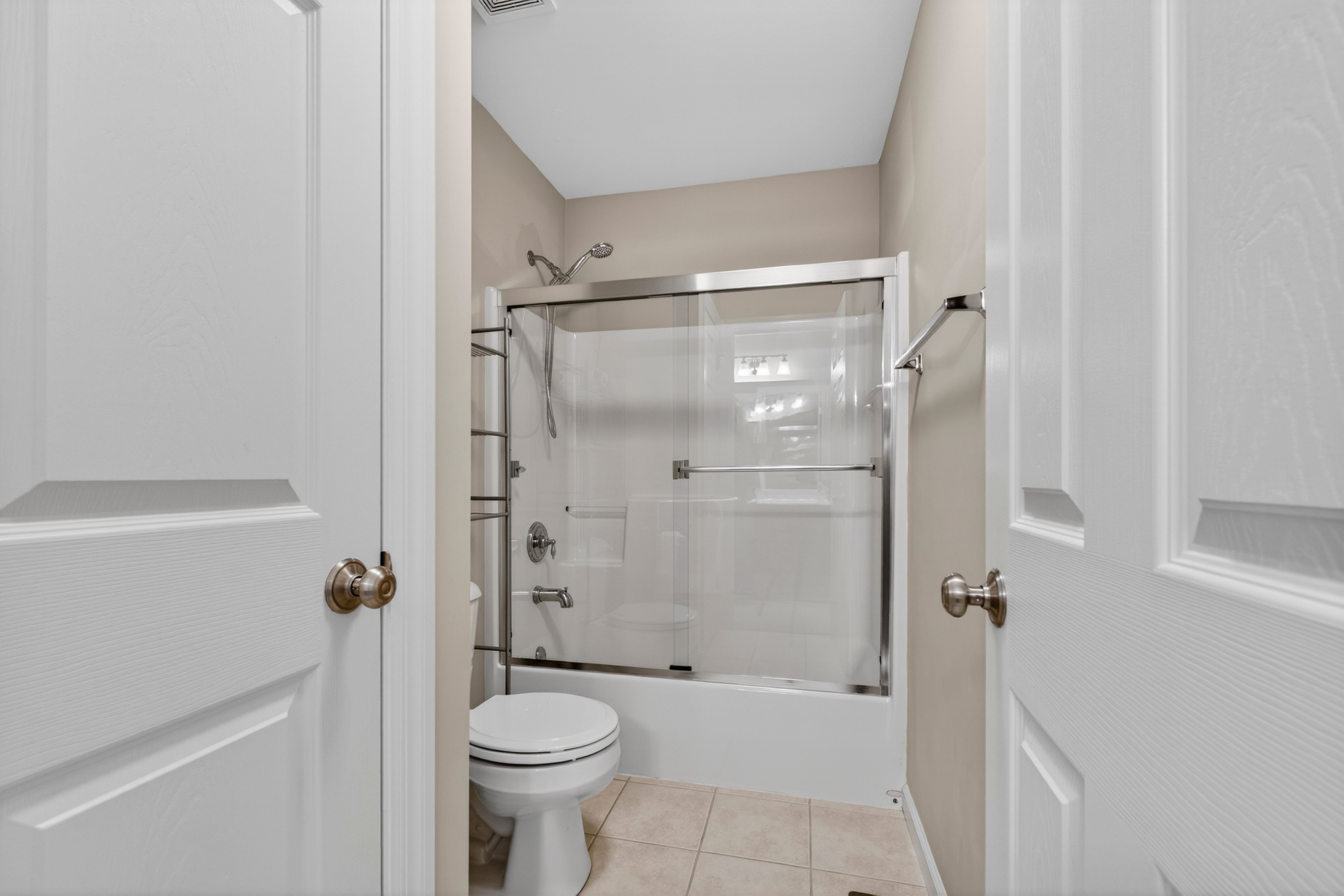  Charming Tapawingo Retreat with Golf Course Views and Modern Upgrades - 物件實景