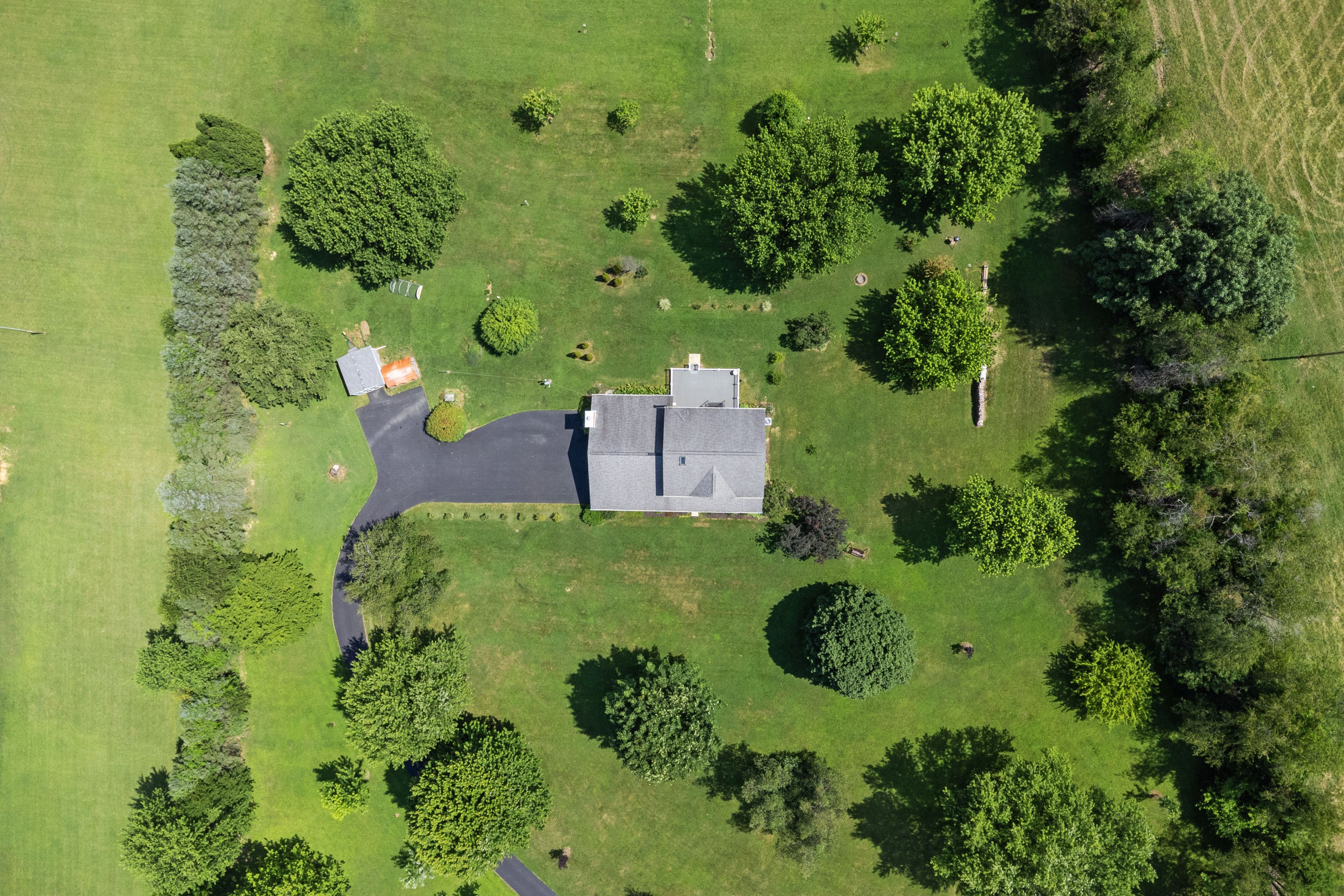  158 Sleepy Hollow Road, Greensburg, PA 15601 - 物件實景
