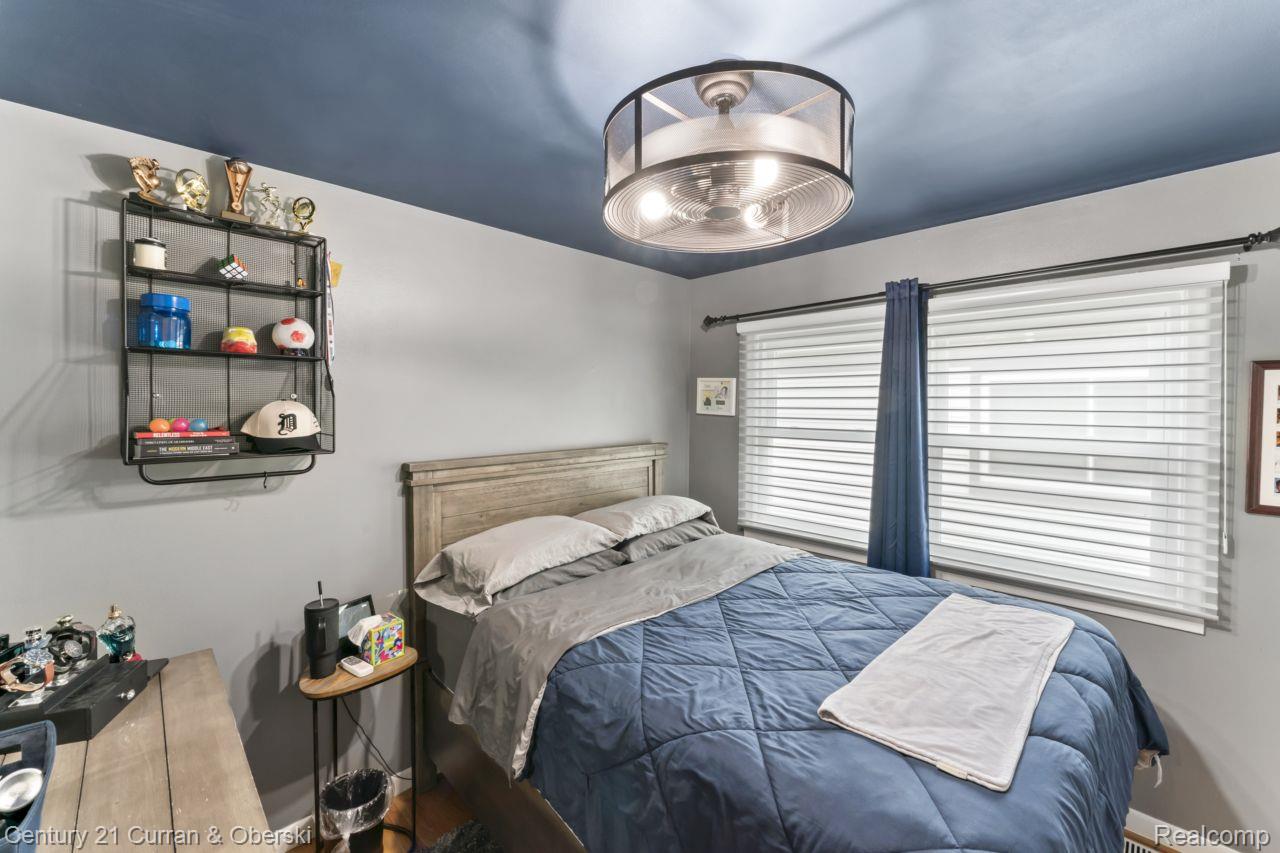 Dearborn Heights, Michigan, 48127, United States, 4 Bedrooms Bedrooms, ,4 BathroomsBathrooms,Residential,For Sale,1905495