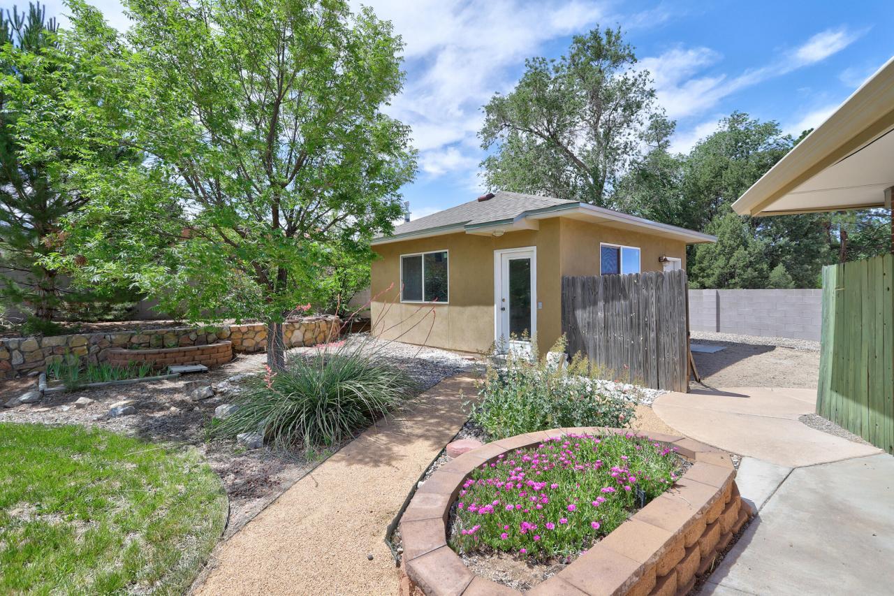 1116 Castellano Court SE, Albuquerque, New Mexico, 87123, United States, 4 Bedrooms Bedrooms, ,3 BathroomsBathrooms,Residential,For Sale,1116 Castellano Court SE,1627649