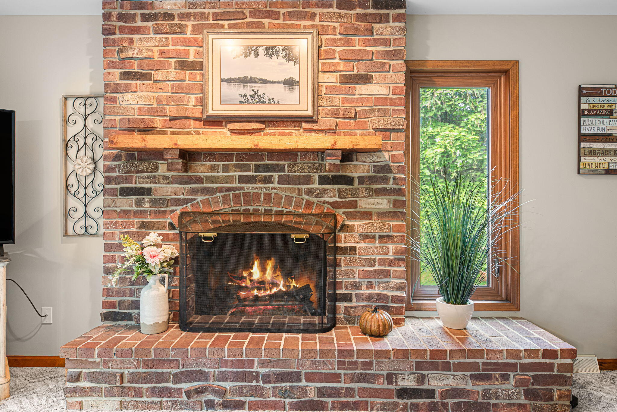 Valparaiso, Indiana, 46385, United States, 4 Bedrooms Bedrooms, ,1 BathroomBathrooms,Residential,For Sale,1956589