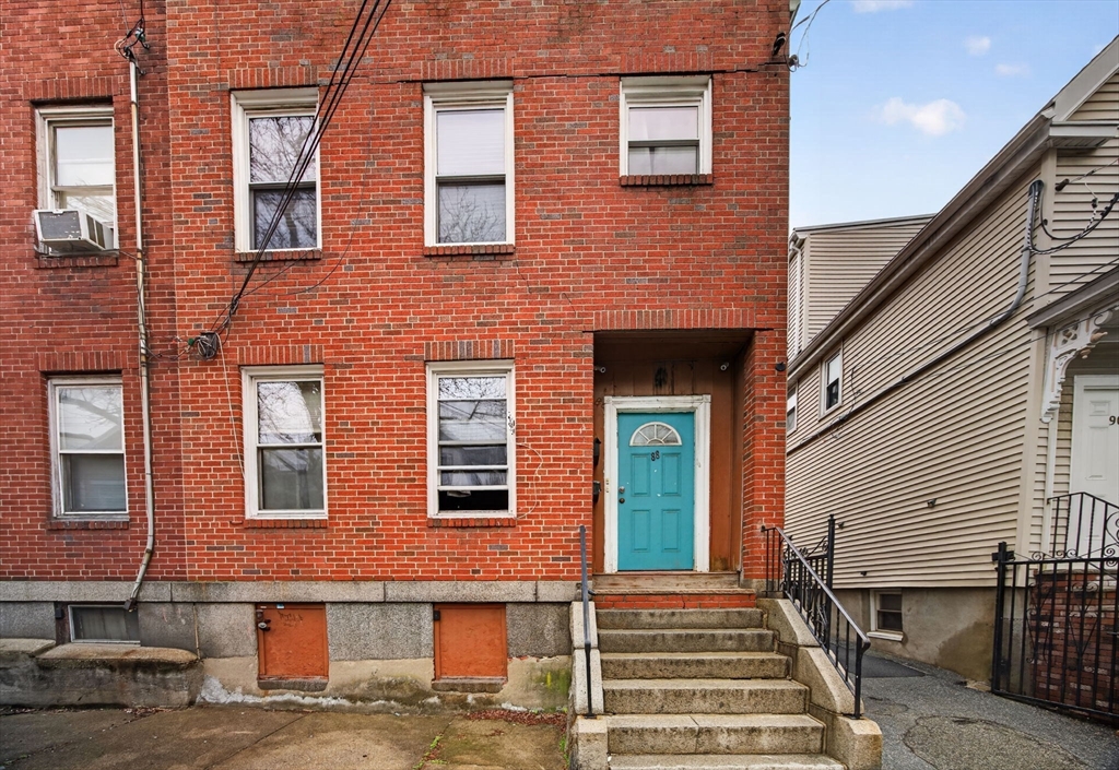 Boston, Massachusetts, 02128, United States, 8 Bedrooms Bedrooms, ,2 BathroomsBathrooms,Residential,For Sale,2040456